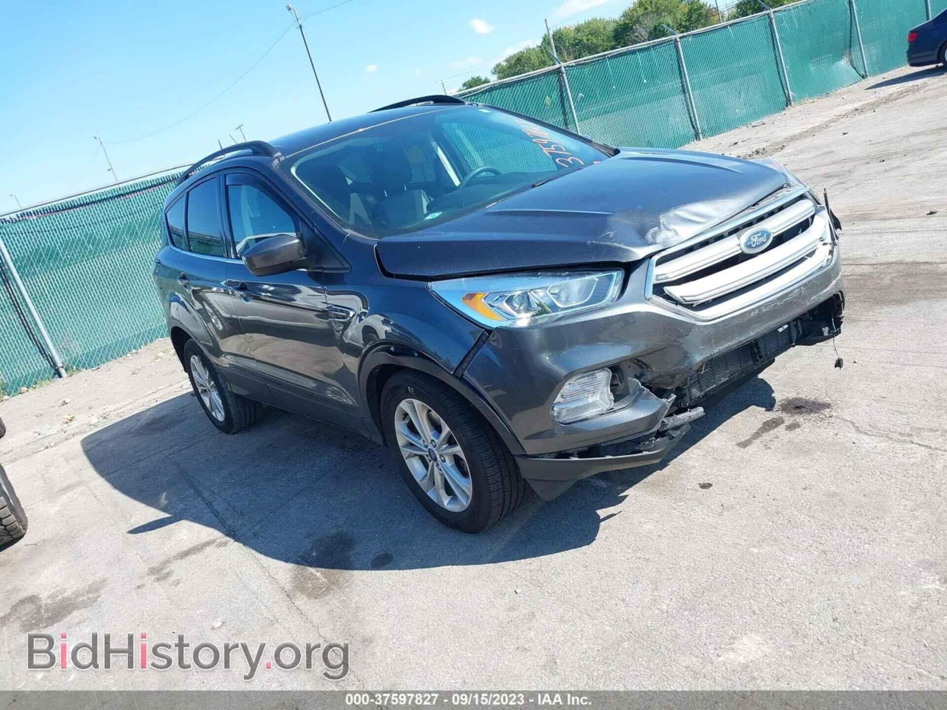 Фотография 1FMCU0GD3HUE15226 - FORD ESCAPE 2017
