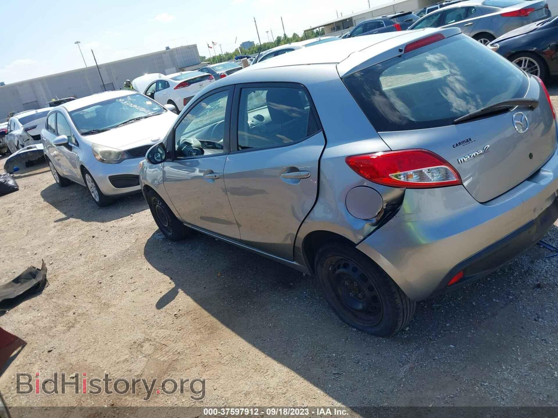 2012 MAZDA MAZDA2 - VIN: JM1DE1KY1C0137092 - Фото 3