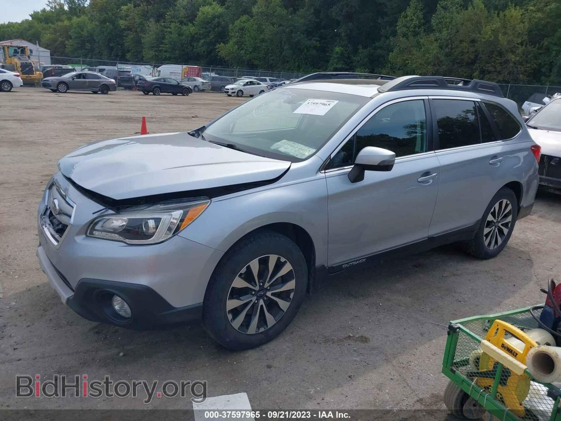2015 SUBARU OUTBACK - VIN: 4S4BSANC5F3243611 - Фото 2