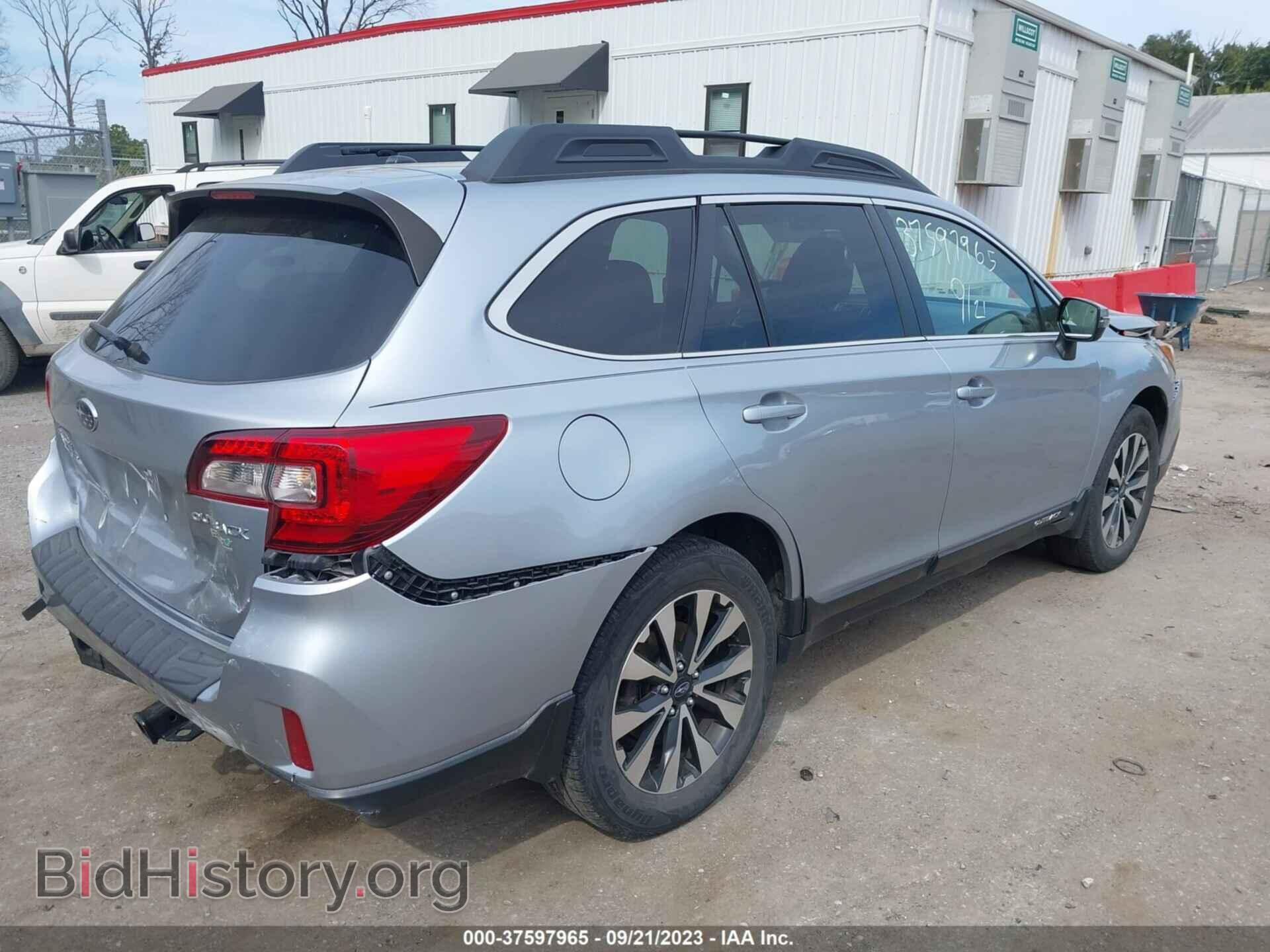 2015 SUBARU OUTBACK - VIN: 4S4BSANC5F3243611 - Фото 4
