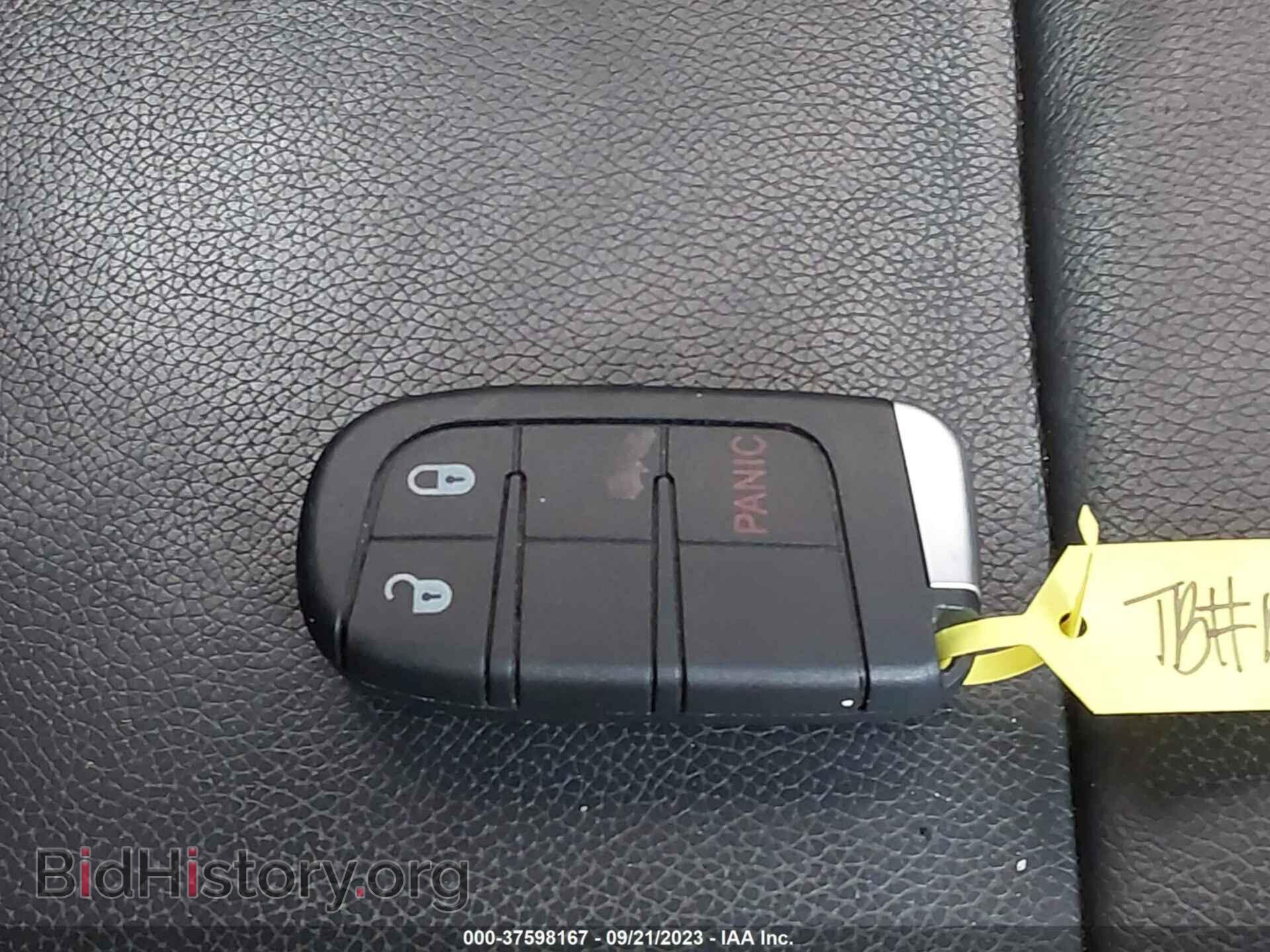 2017 DODGE CHALLENGER - VIN: 2C3CDZBT1HH583171 - Фото 11