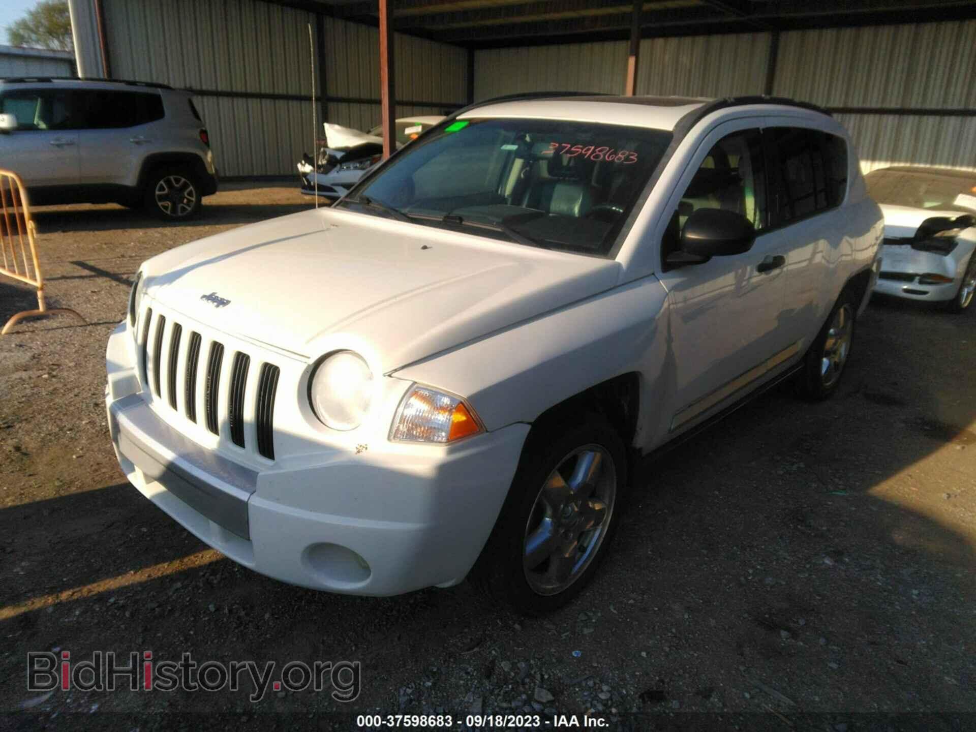 2007 JEEP COMPASS - VIN: 1J8FF57W17D273895 - Фото 2