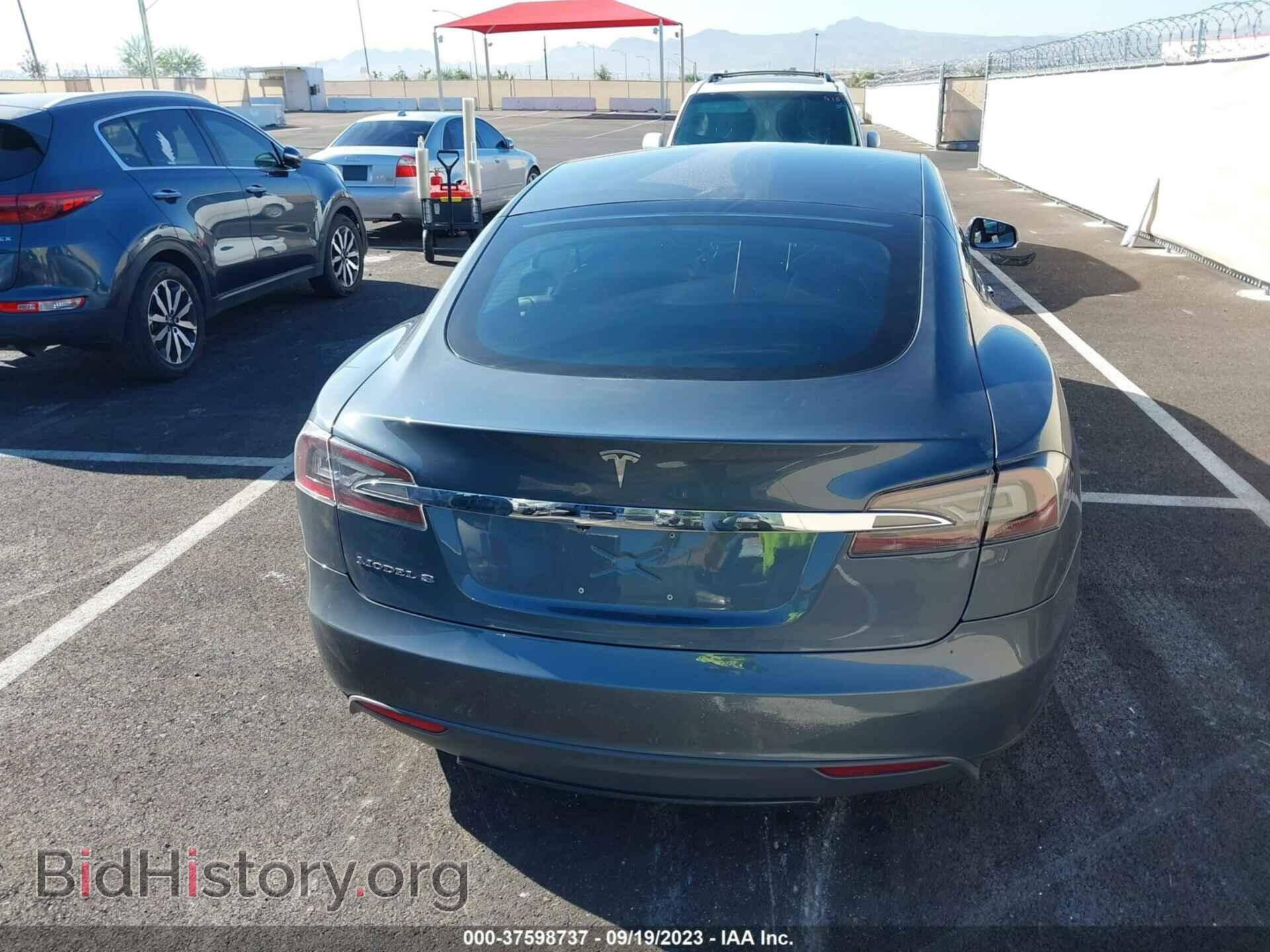 2013 TESLA MODEL S - VIN: 5YJSA1ACXDFP10549 - Фото 15