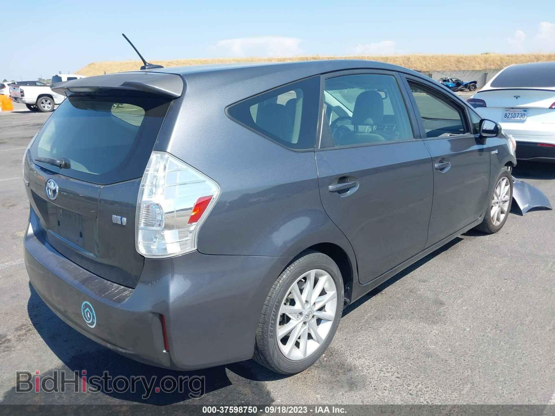 2014 TOYOTA PRIUS V - VIN: JTDZN3EU4E3322233 - Фото 4