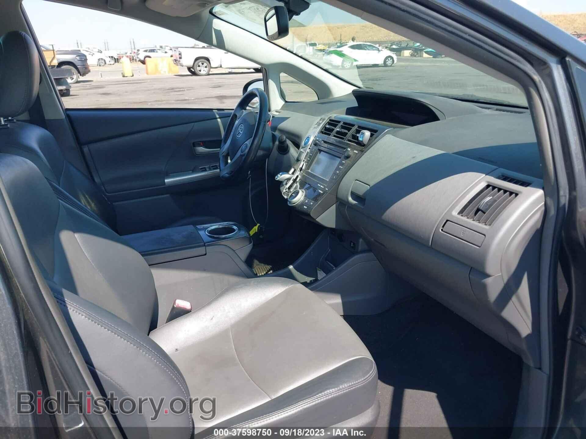 2014 TOYOTA PRIUS V - VIN: JTDZN3EU4E3322233 - Фото 5