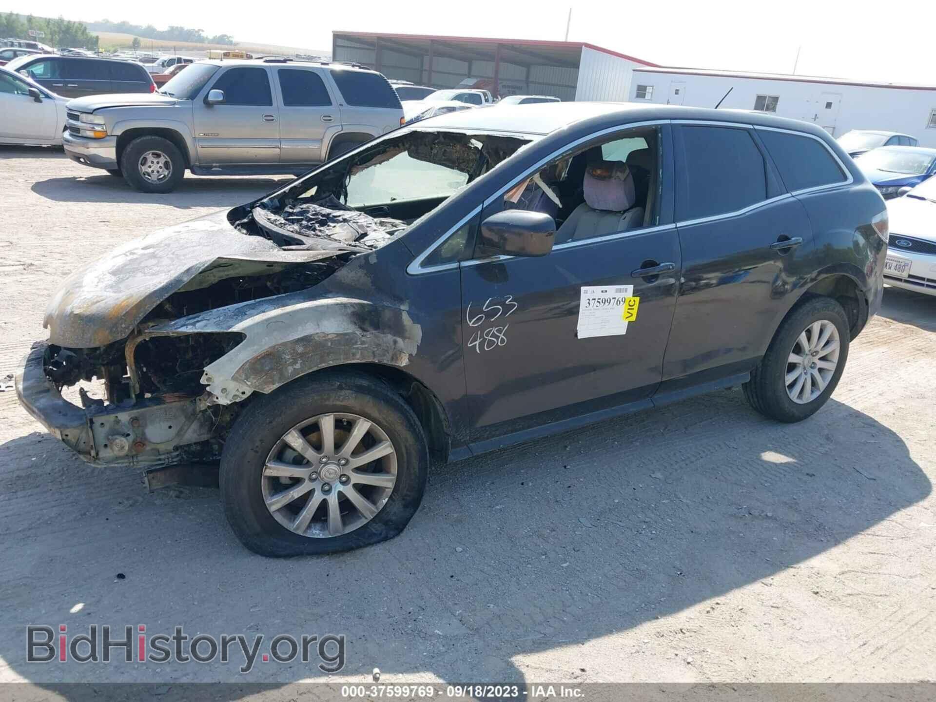 2011 MAZDA CX-7 - VIN: JM3ER2B51B0388088 - Фото 2