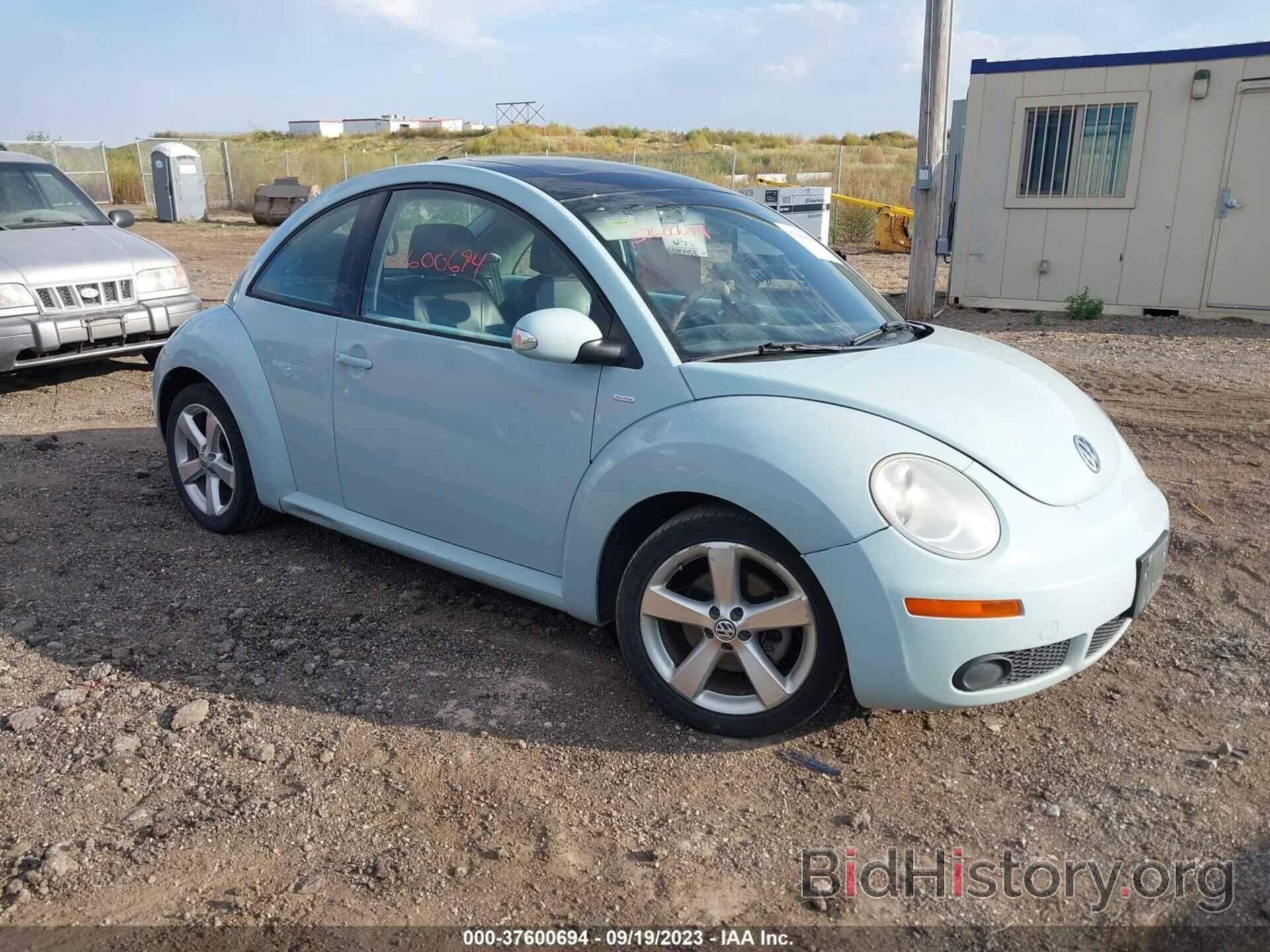 Фотография 3VWRW3AGXAM033859 - VOLKSWAGEN NEW BEETLE COUPE 2010