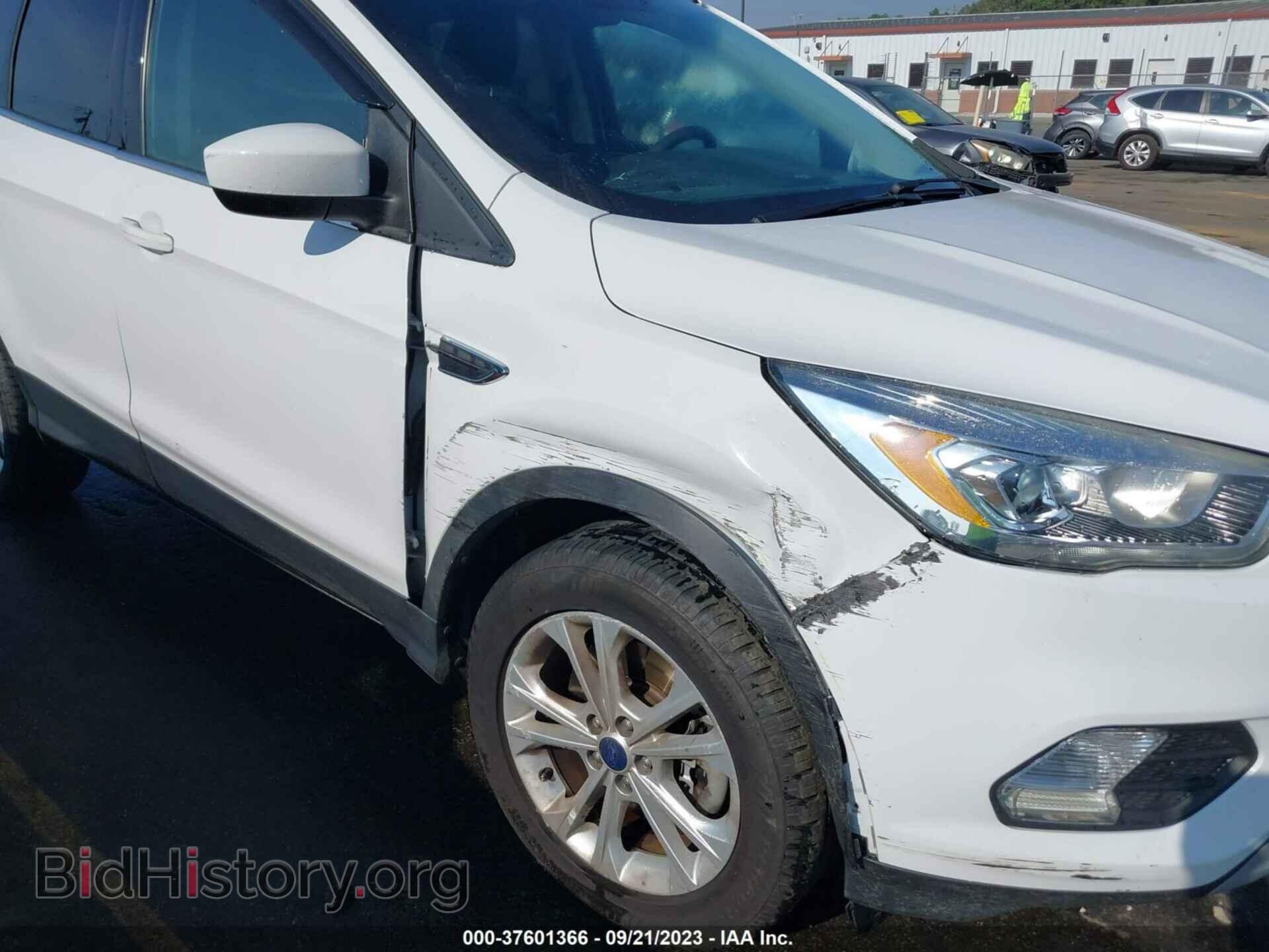 2017 FORD ESCAPE - VIN: 1FMCU9GD7HUD94496 - Photo 6