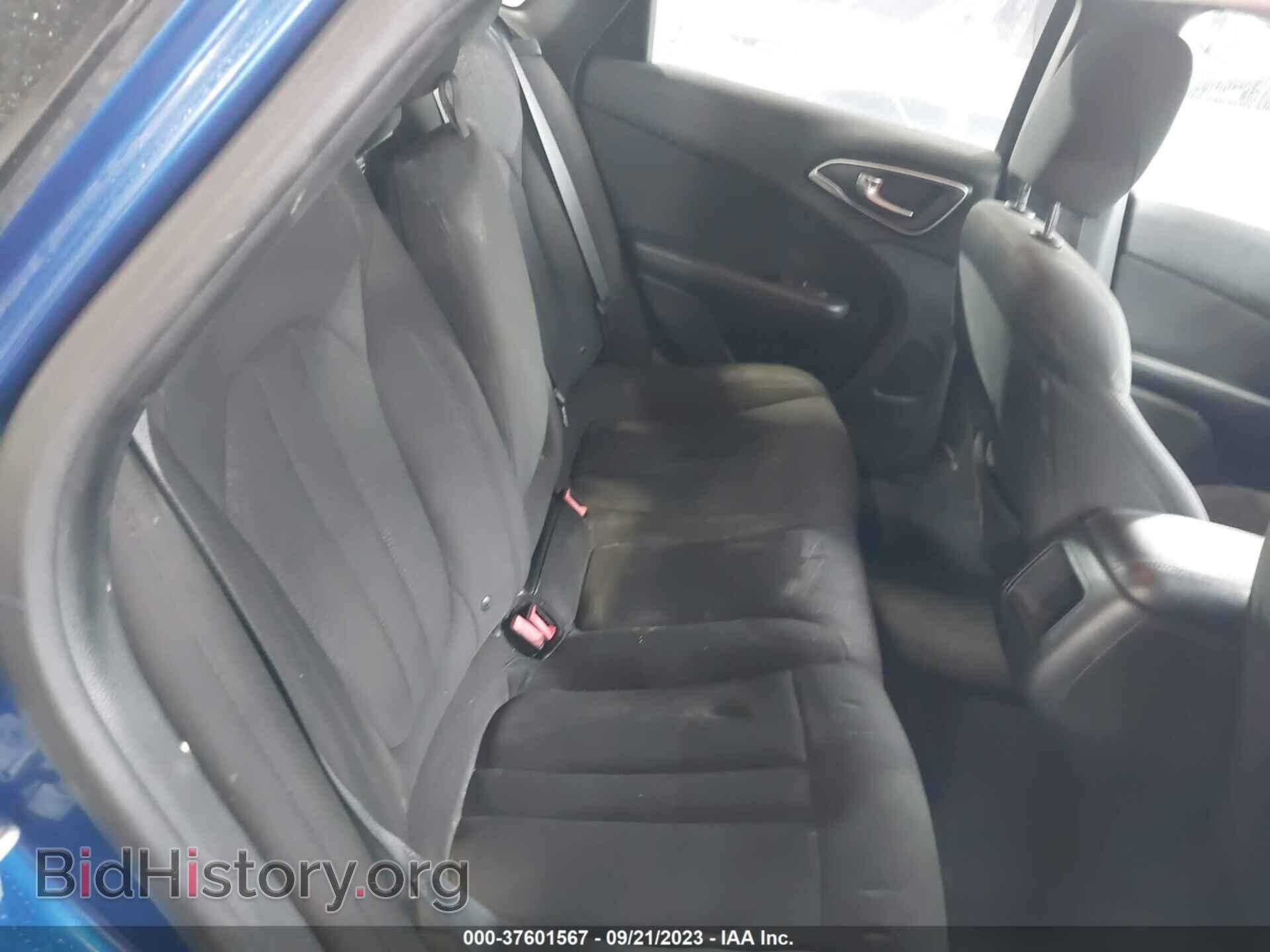 2016 CHRYSLER 200 - VIN: 1C3CCCAB6GN152548 - Фото 8