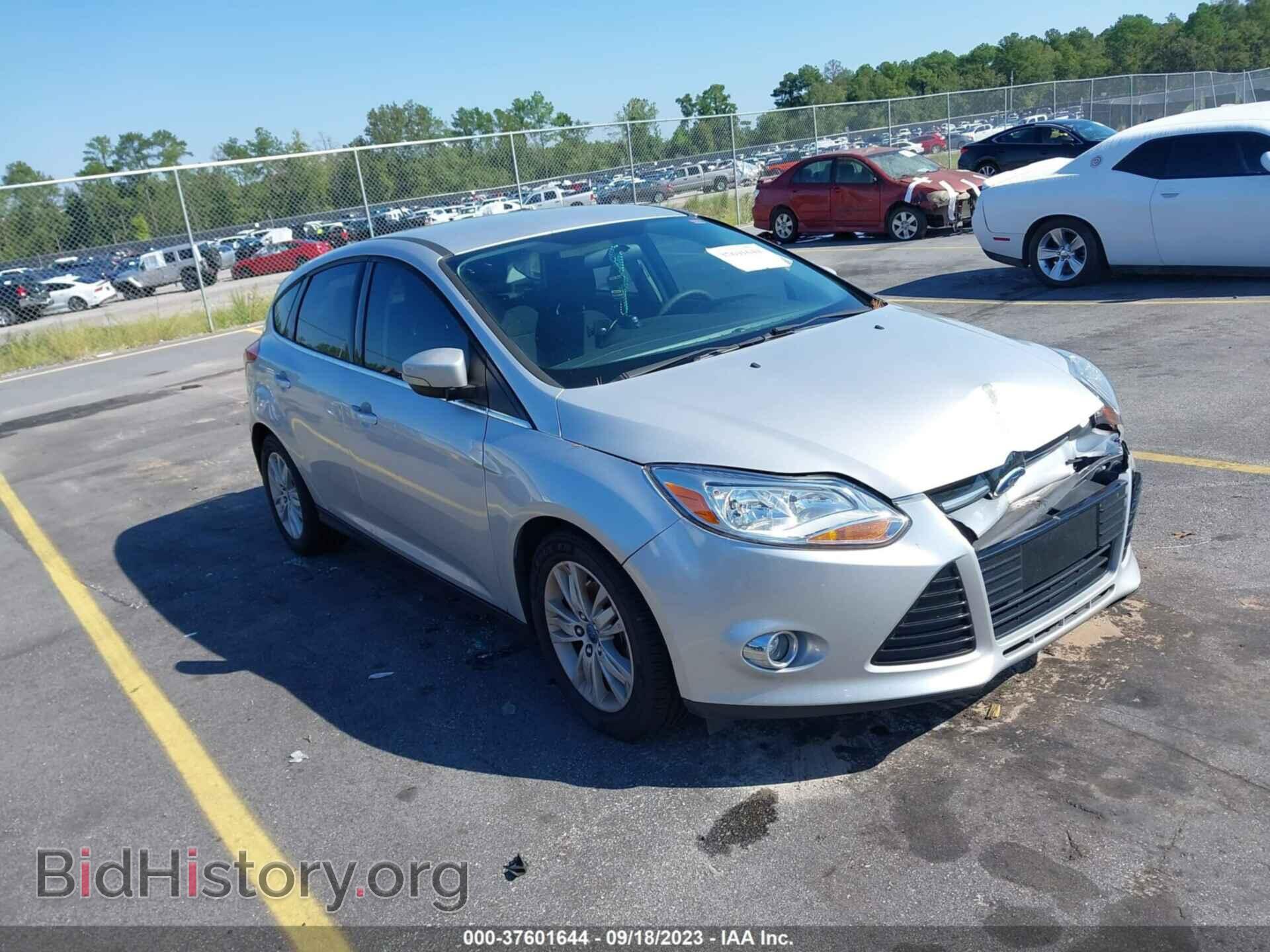 Фотография 1FAHP3M28CL334152 - FORD FOCUS 2012