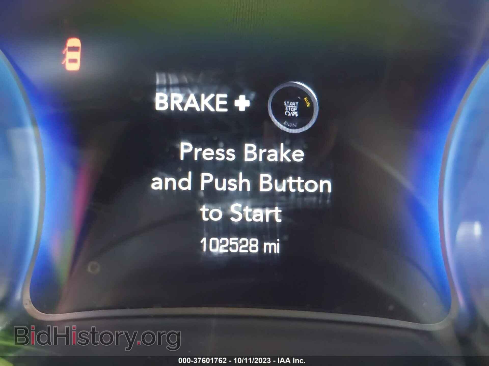 2019 CHRYSLER 300 - VIN: 2C3CCAGG4KH610824 - Фото 15