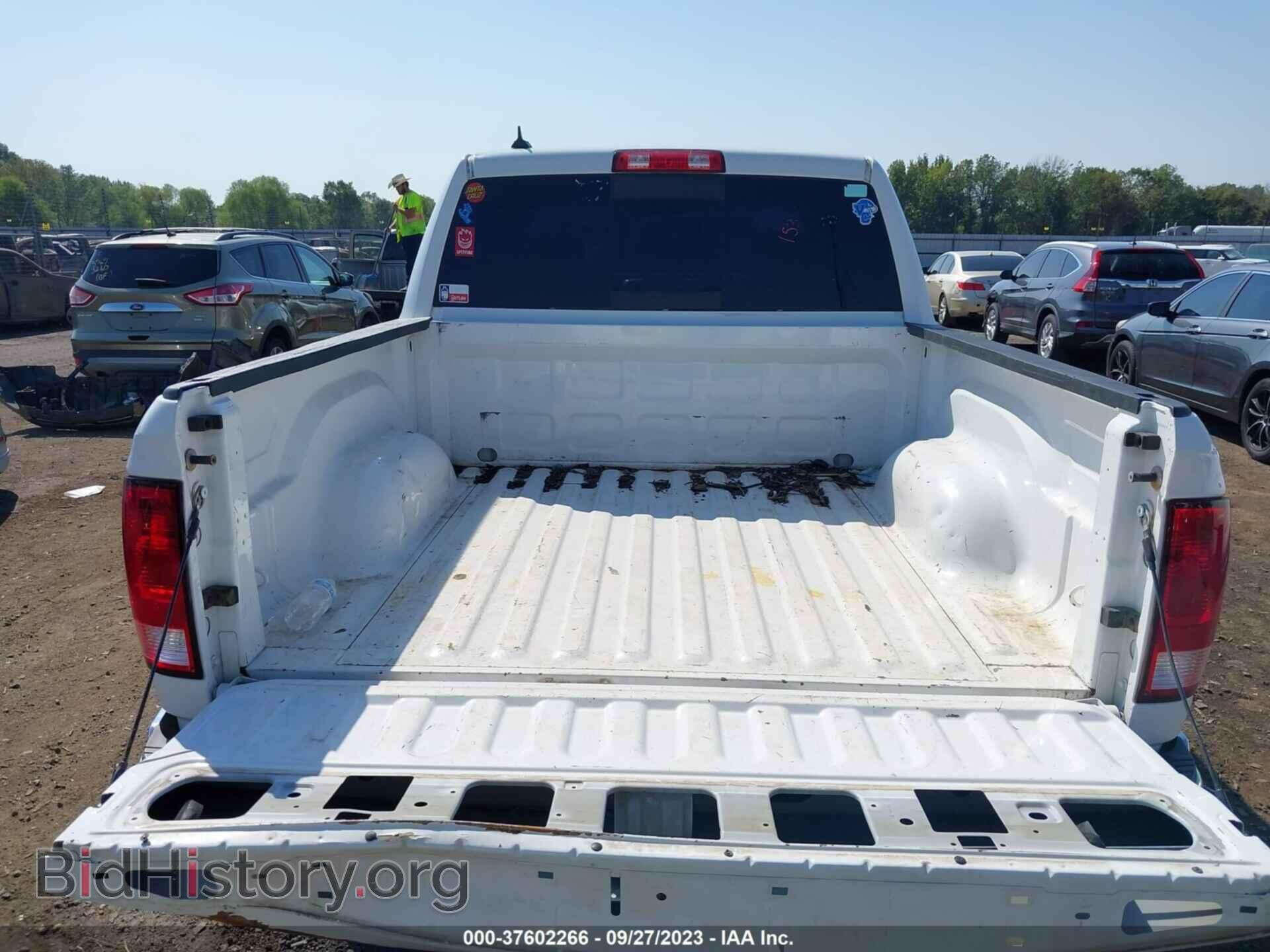 2016 RAM 1500 - VIN: 1C6RR7LG4GS206376 - Фото 8