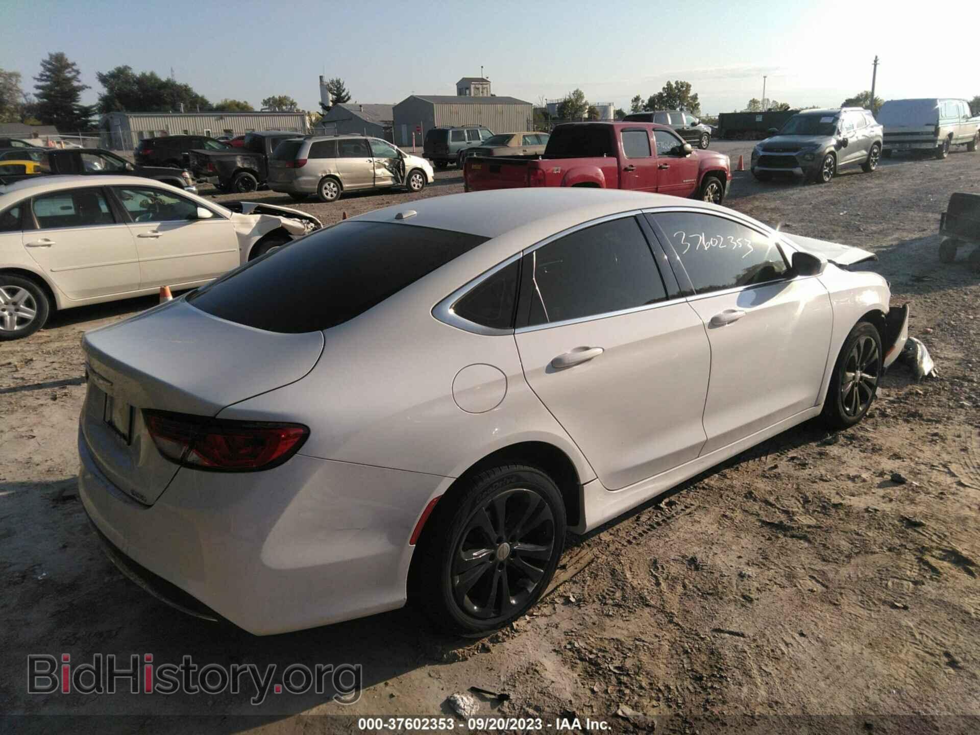 2015 CHRYSLER 200 - VIN: 1C3CCCAB4FN610120 - Фото 4