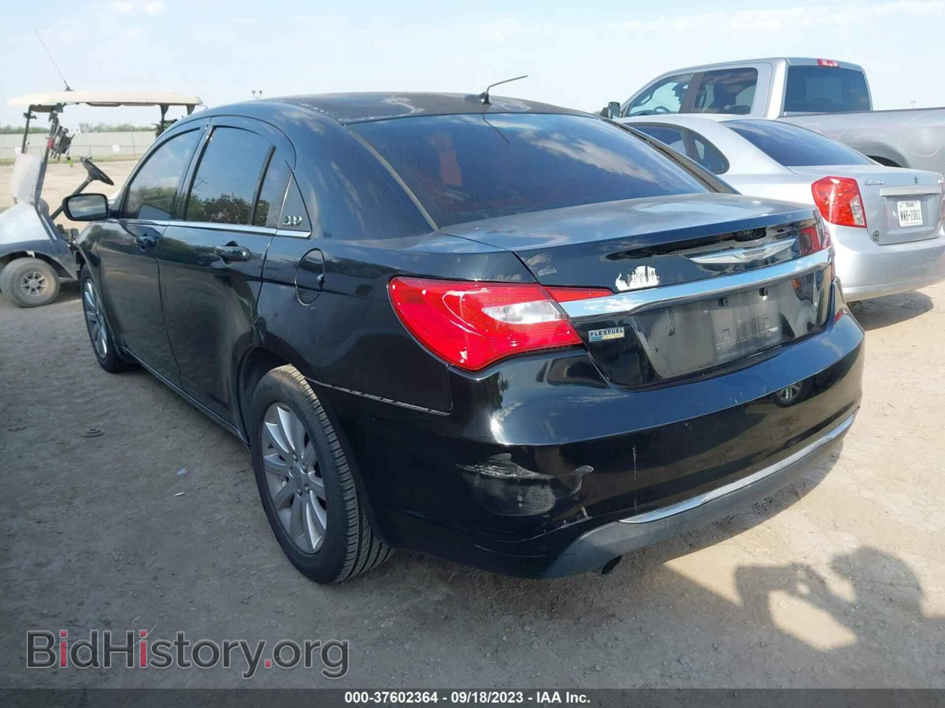 2013 CHRYSLER 200 - VIN: 1C3CCBBG8DN559691 - Фото 3