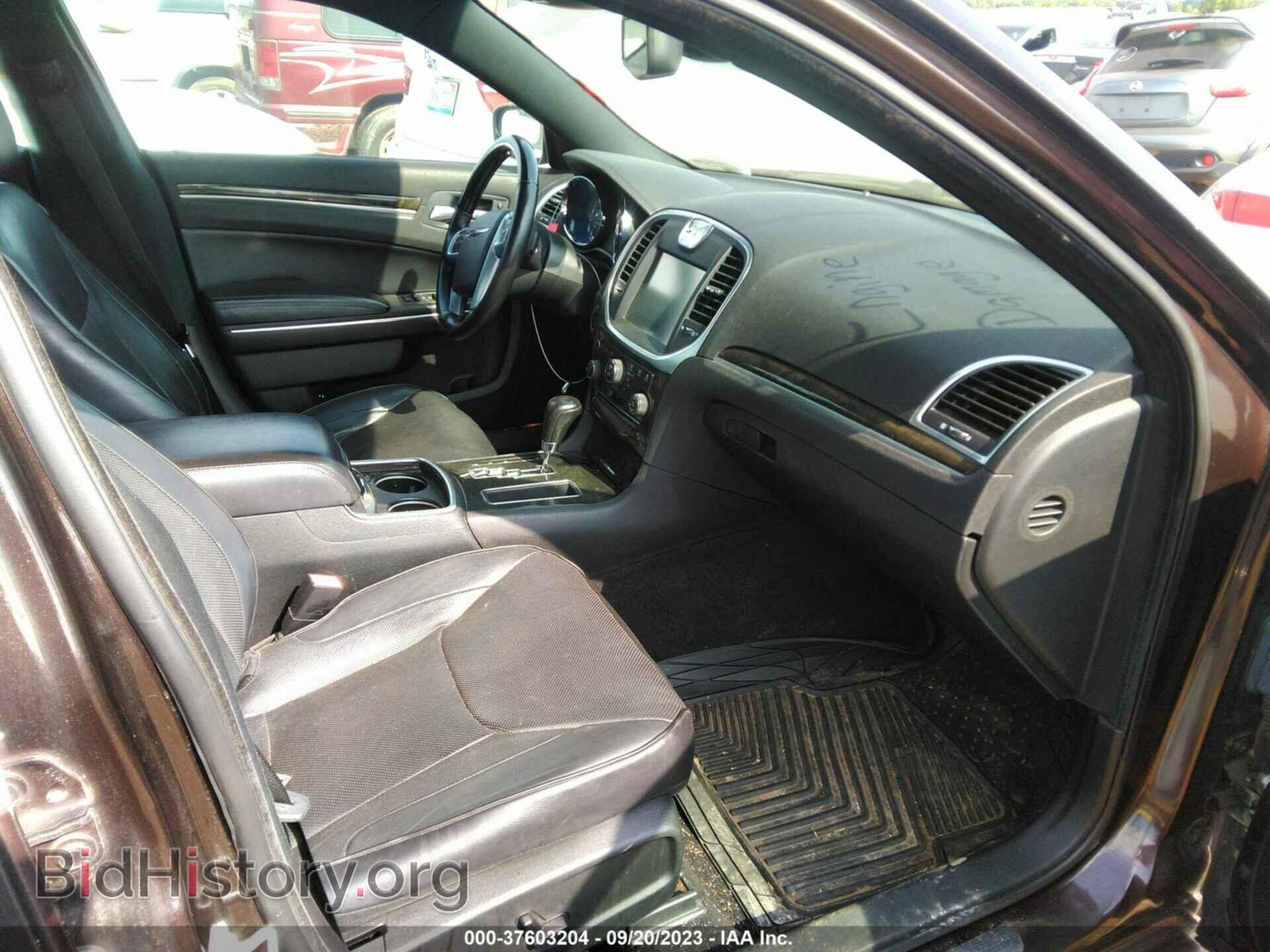 2012 CHRYSLER 300 - VIN: 2C3CCAETXCH147380 - Фото 5