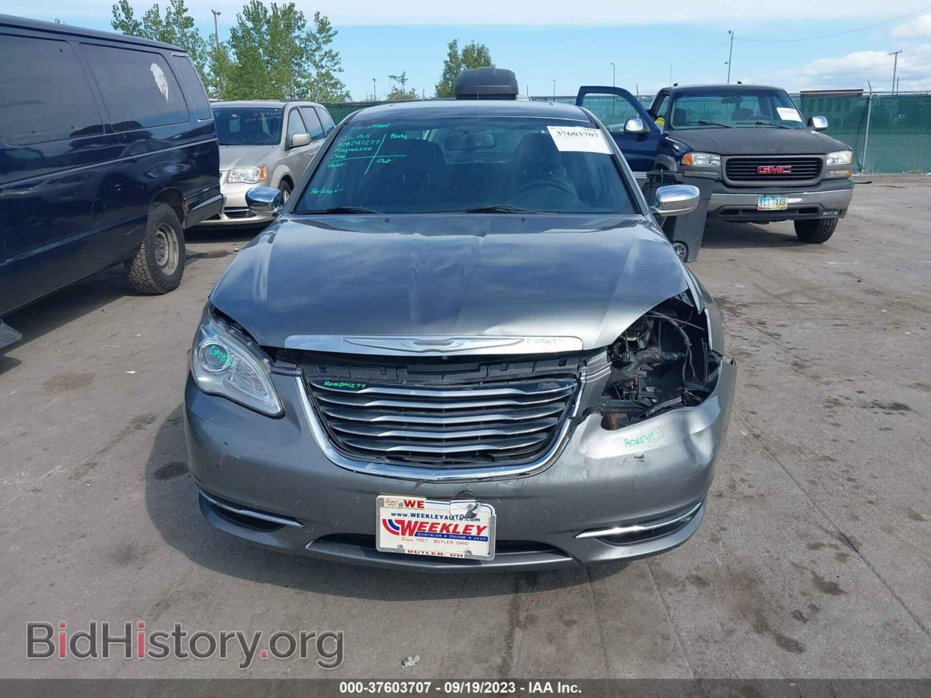 2012 CHRYSLER 200 - VIN: 1C3CCBCG5CN277733 - Фото 6