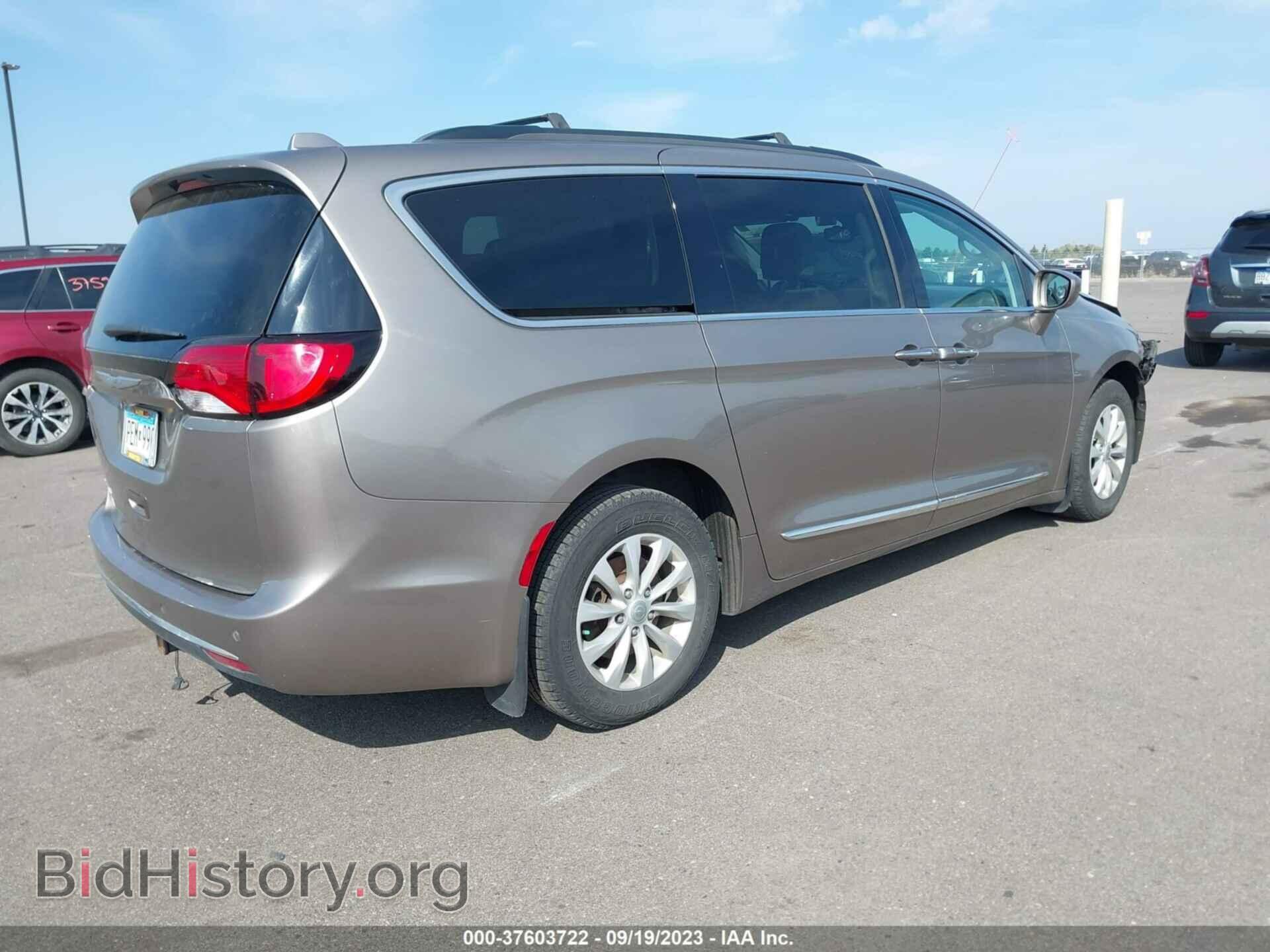 2017 CHRYSLER PACIFICA - VIN: 2C4RC1BG9HR704603 - Photo 4