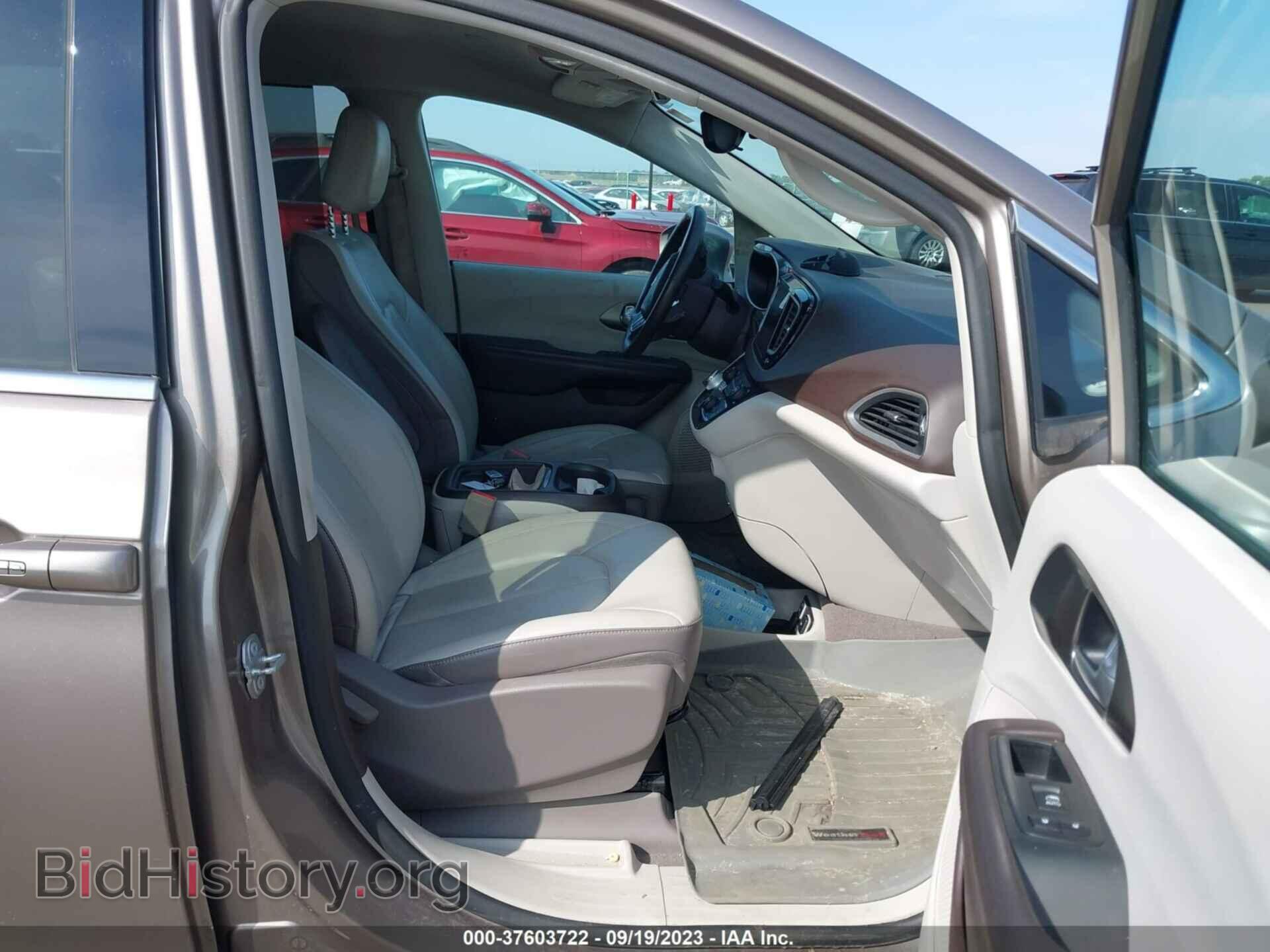 2017 CHRYSLER PACIFICA - VIN: 2C4RC1BG9HR704603 - Photo 5