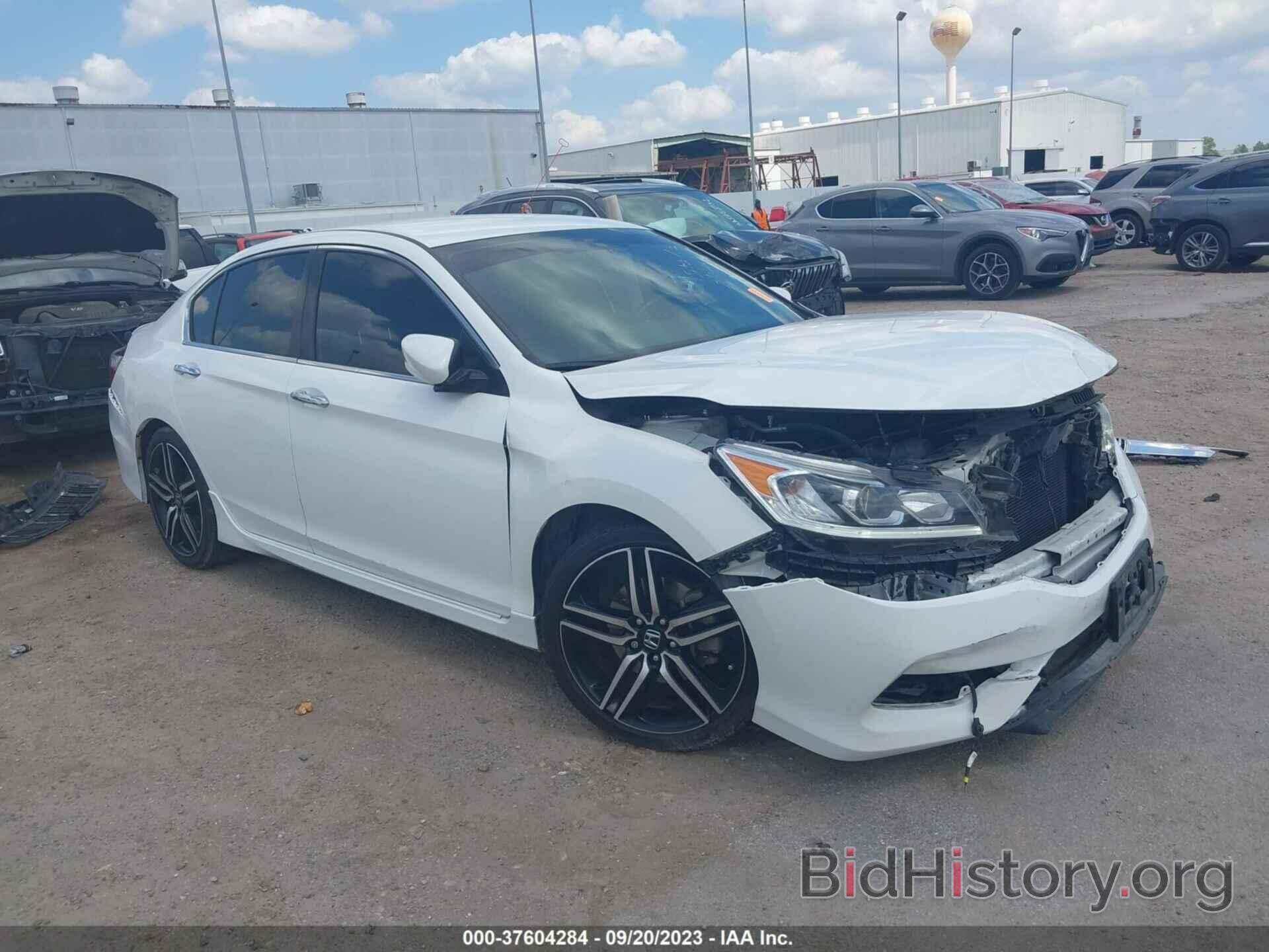 Photo 1HGCR2F5XHA153705 - HONDA ACCORD SEDAN 2017