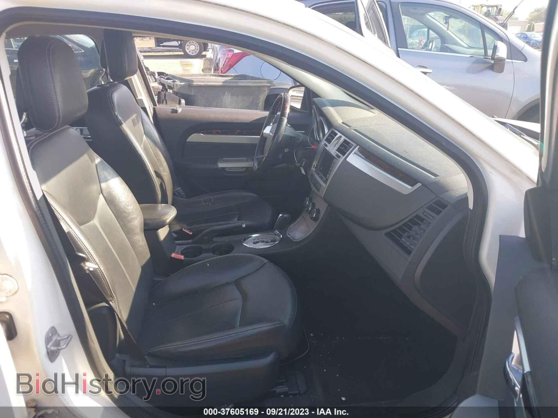 2010 CHRYSLER SEBRING - VIN: 1C3CC5FV7AN208776 - Фото 5