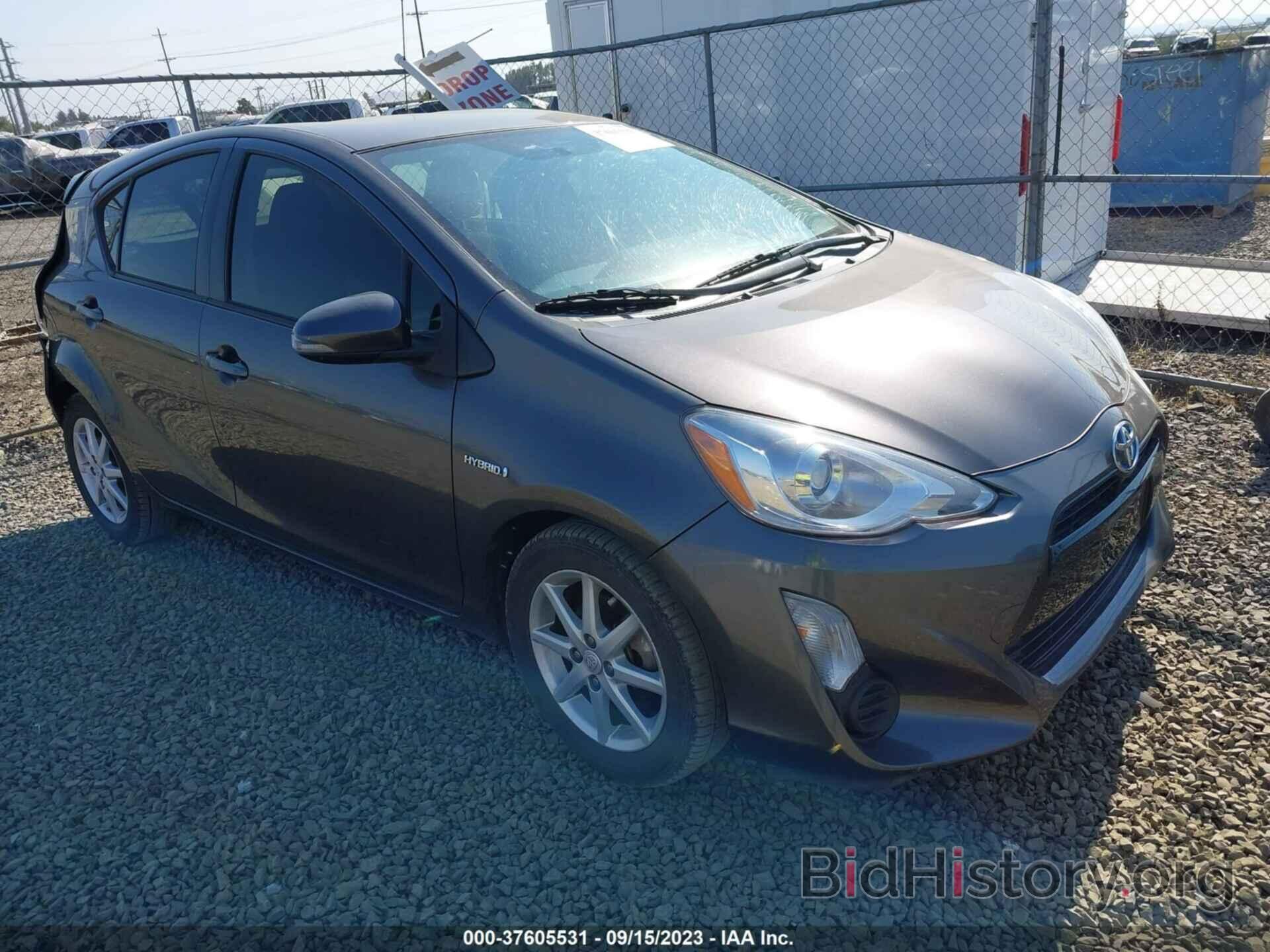 Фотография JTDKDTB34F1580927 - TOYOTA PRIUS C 2015