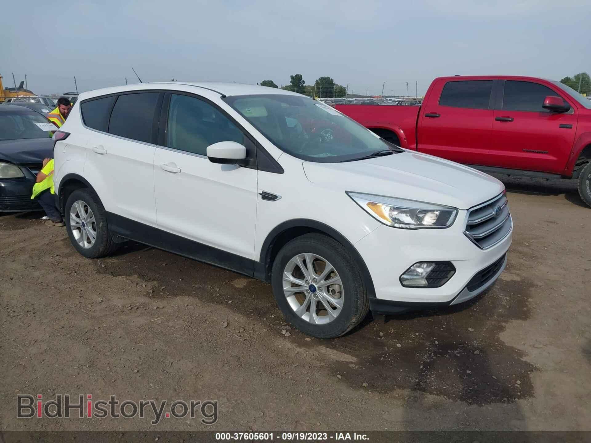 Photo 1FMCU0G99HUC96562 - FORD ESCAPE 2017