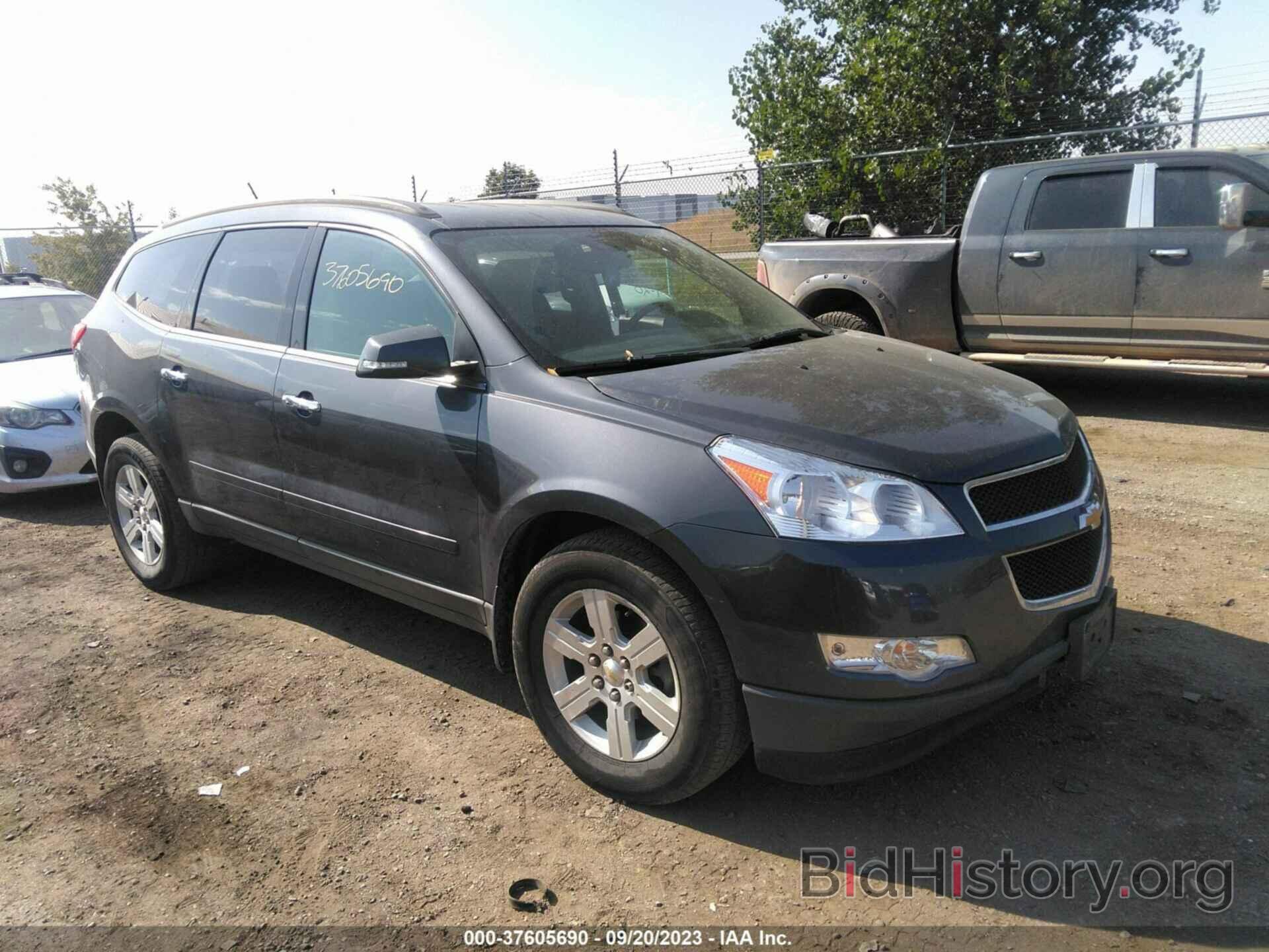Photo 1GNKVGED1BJ246185 - CHEVROLET TRAVERSE 2011