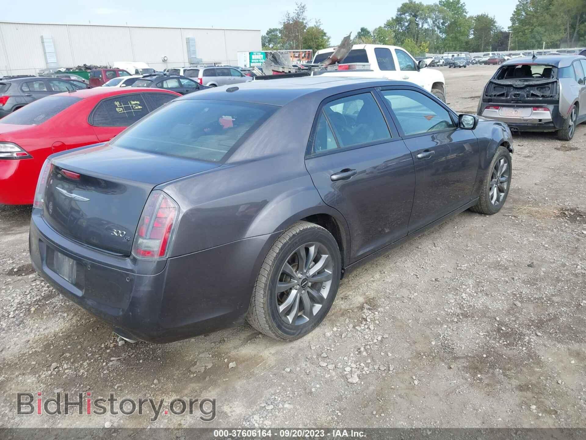 2014 CHRYSLER 300 - VIN: 2C3CCAGGXEH381506 - Фото 4