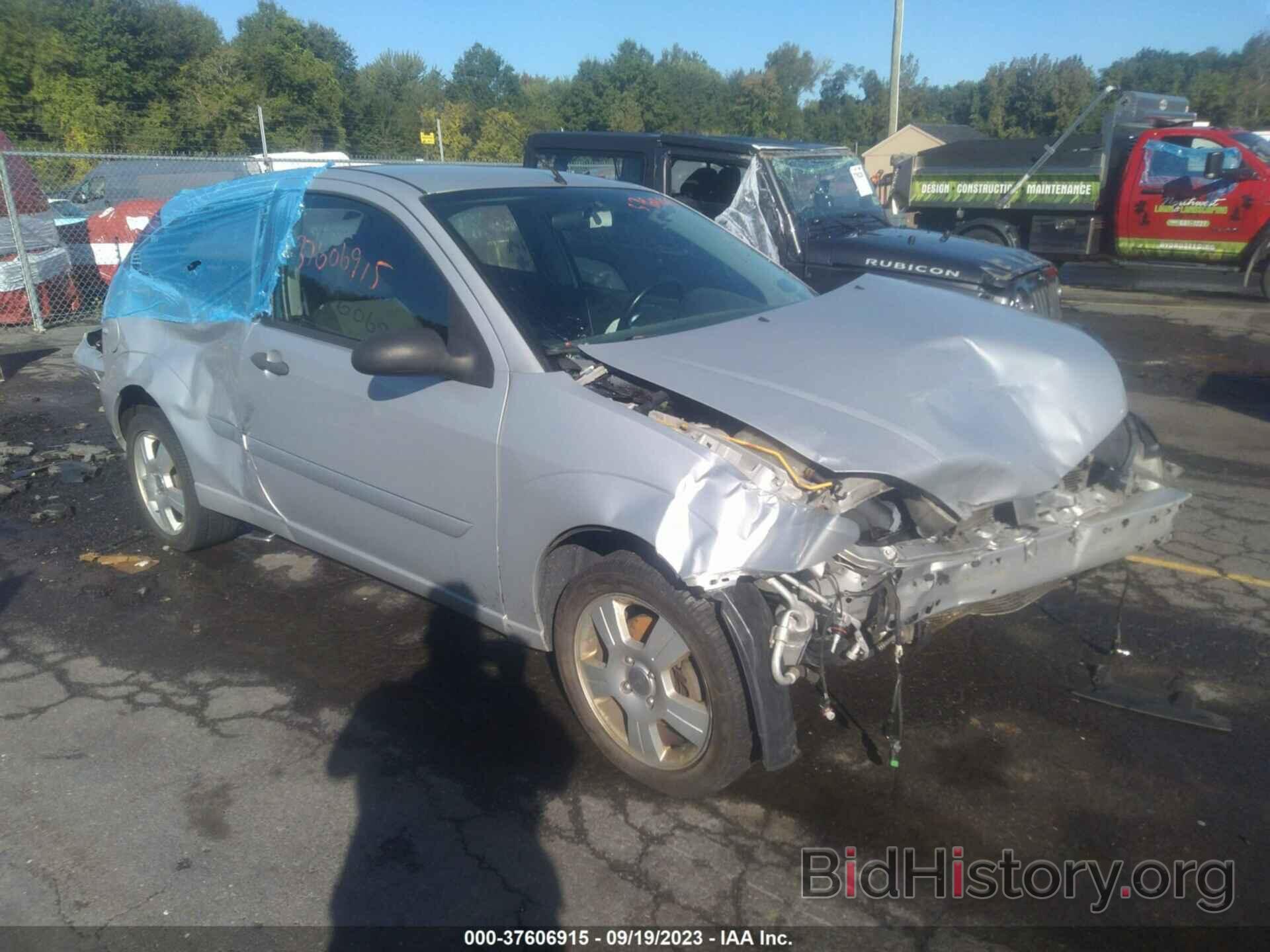 Photo 1FAHP31N87W208358 - FORD FOCUS 2007