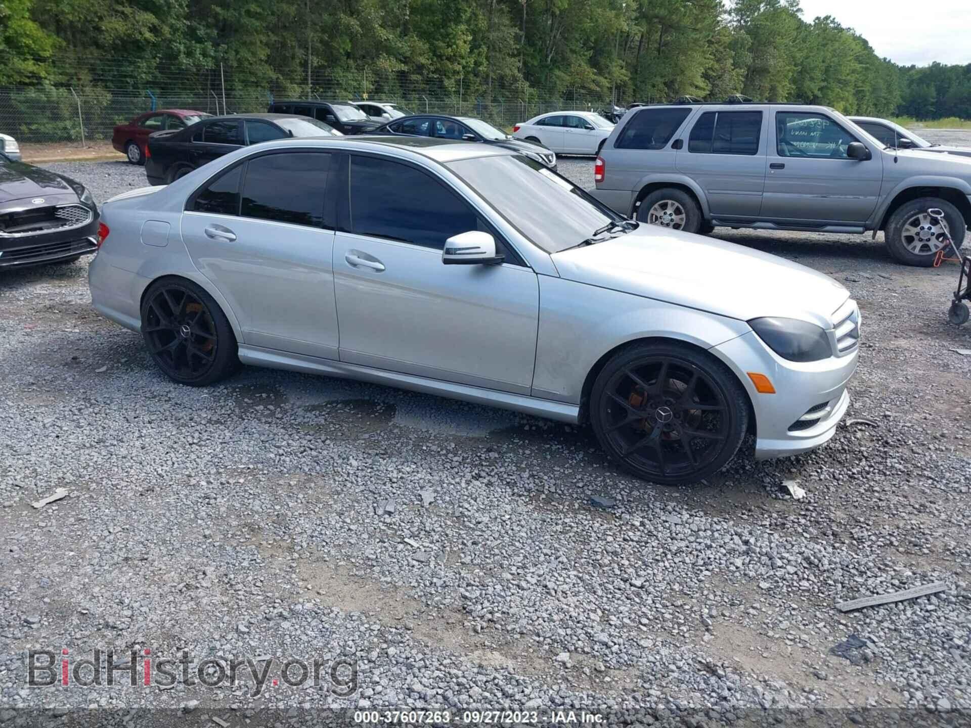 Photo WDDGF5EB6BA480620 - MERCEDES-BENZ C-CLASS 2011