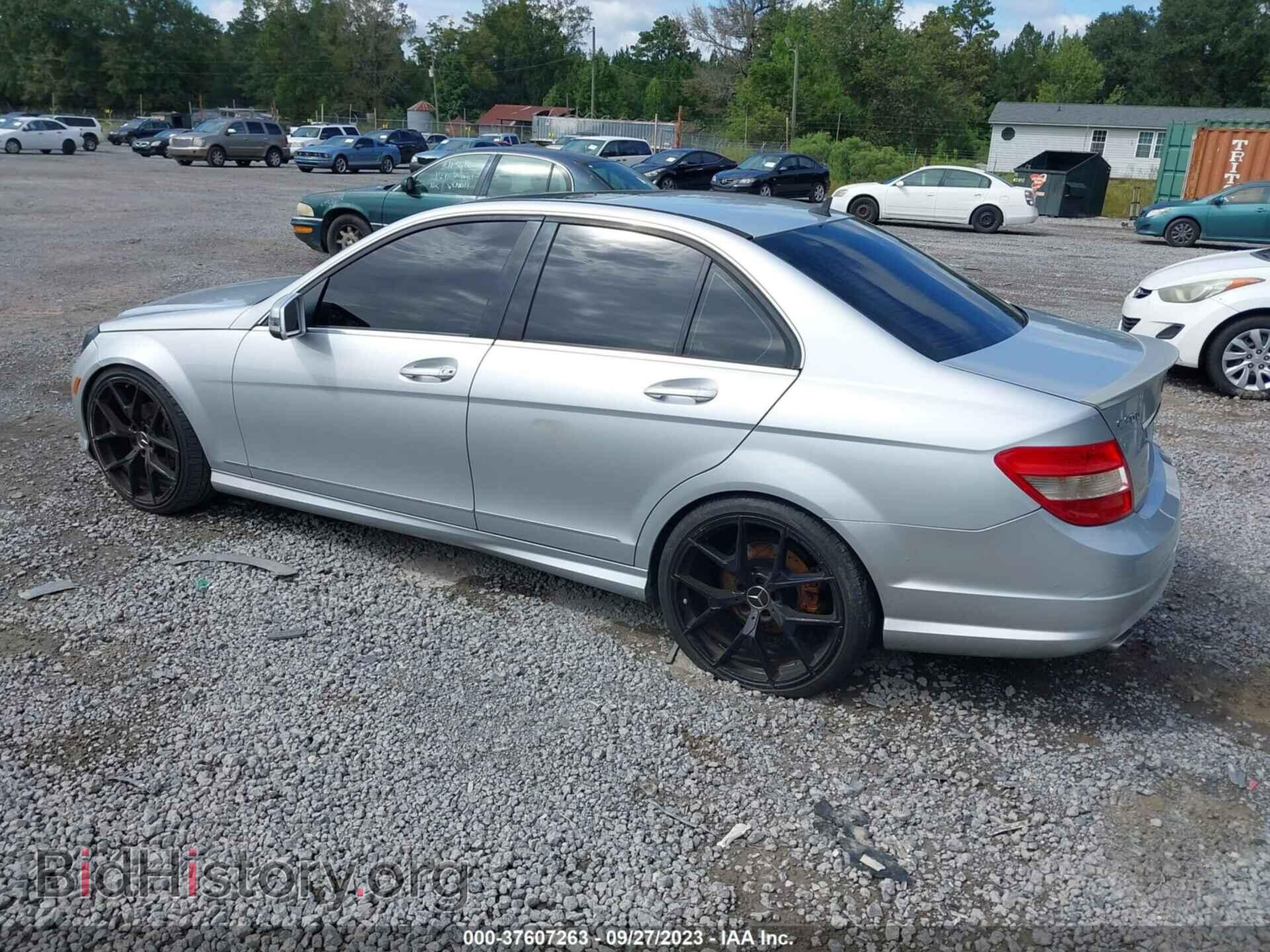 2011 MERCEDES-BENZ C-CLASS - VIN: WDDGF5EB6BA480620 - Фото 3