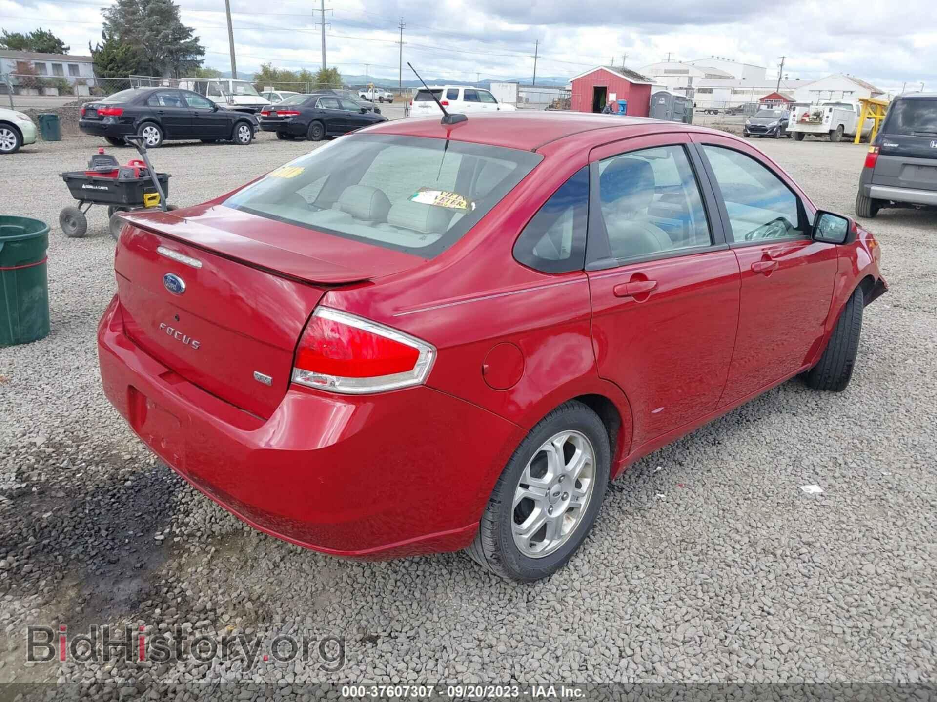 2009 FORD FOCUS - VIN: 1FAHP36NX9W247769 - Фото 4