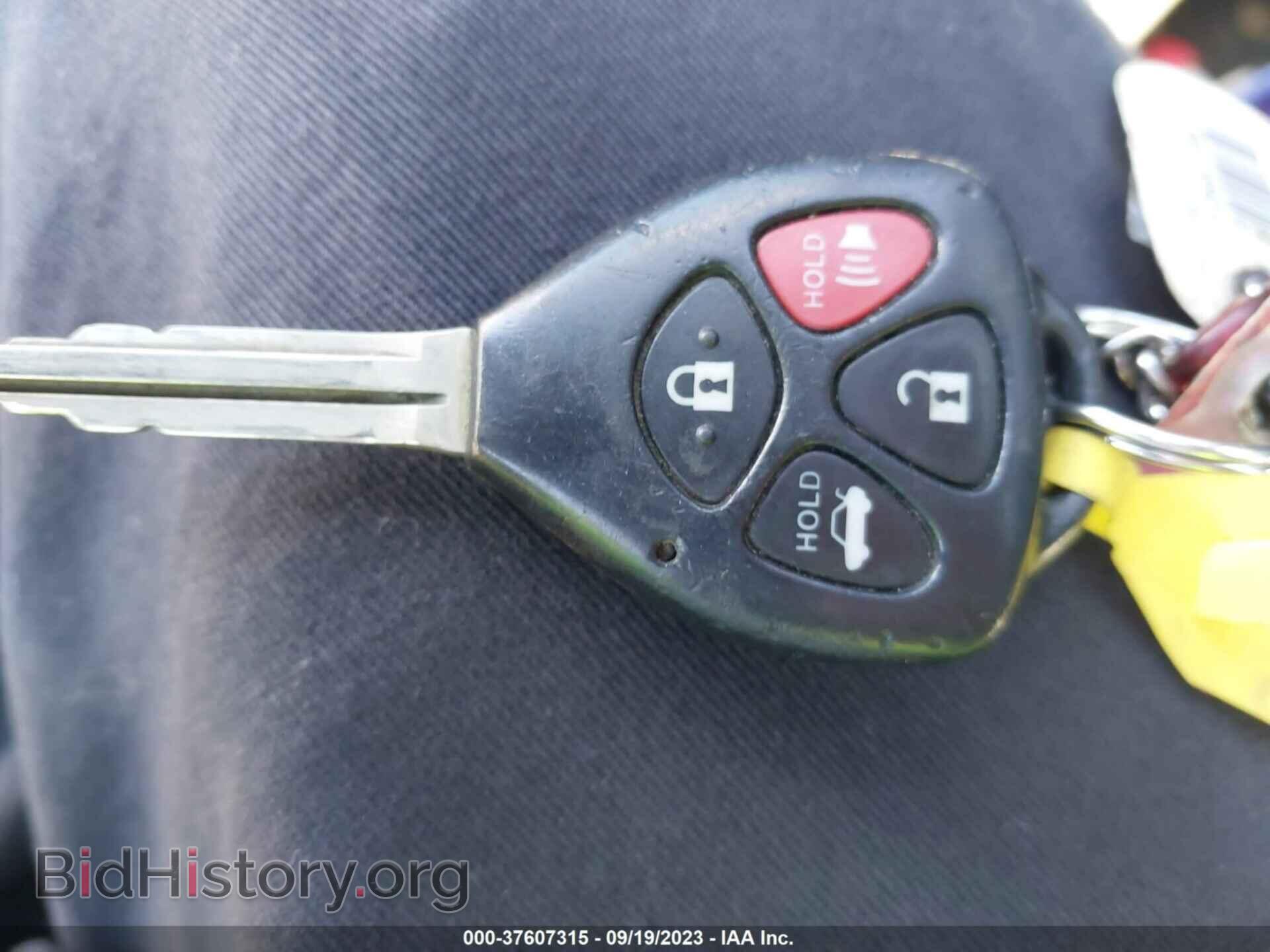 2011 TOYOTA COROLLA - VIN: 2T1BU4EE9BC558480 - Фото 11
