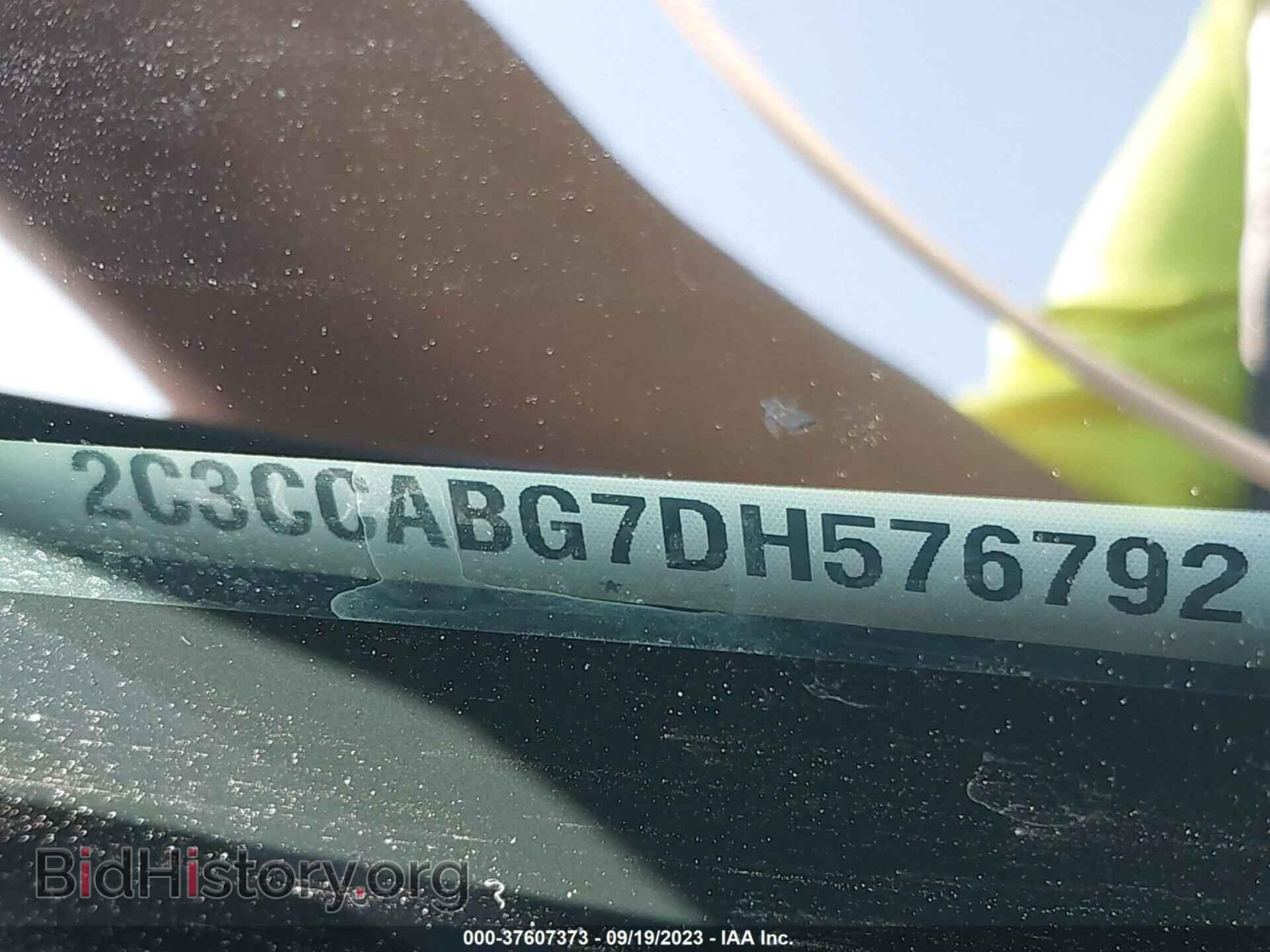 2013 CHRYSLER 300 - VIN: 2C3CCABG7DH576792 - Фото 9