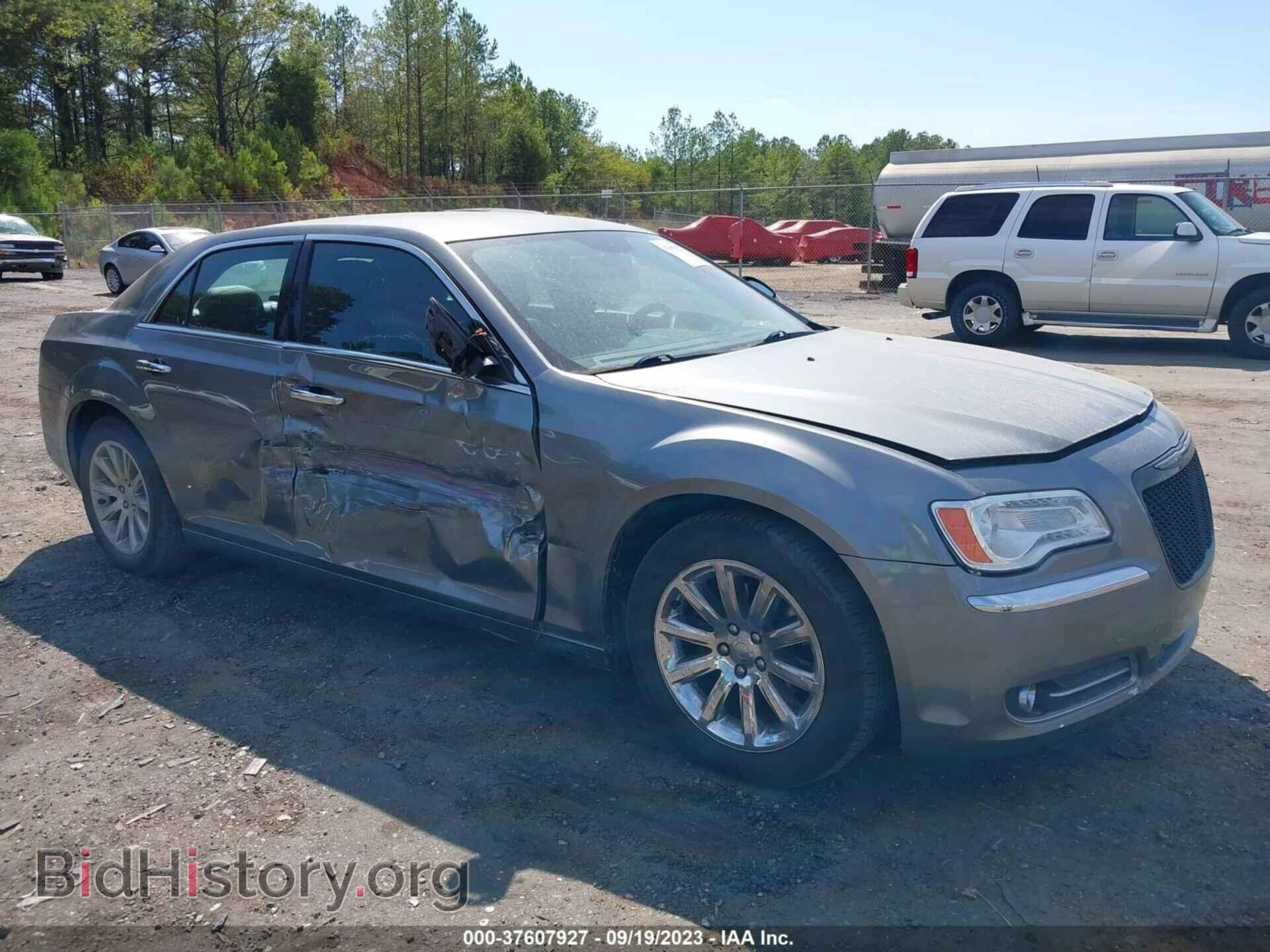 Фотография 2C3CCACG4CH265916 - CHRYSLER 300 2012