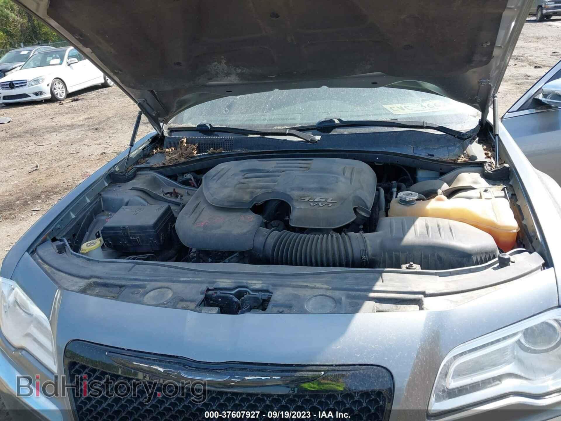 2012 CHRYSLER 300 - VIN: 2C3CCACG4CH265916 - Фото 10