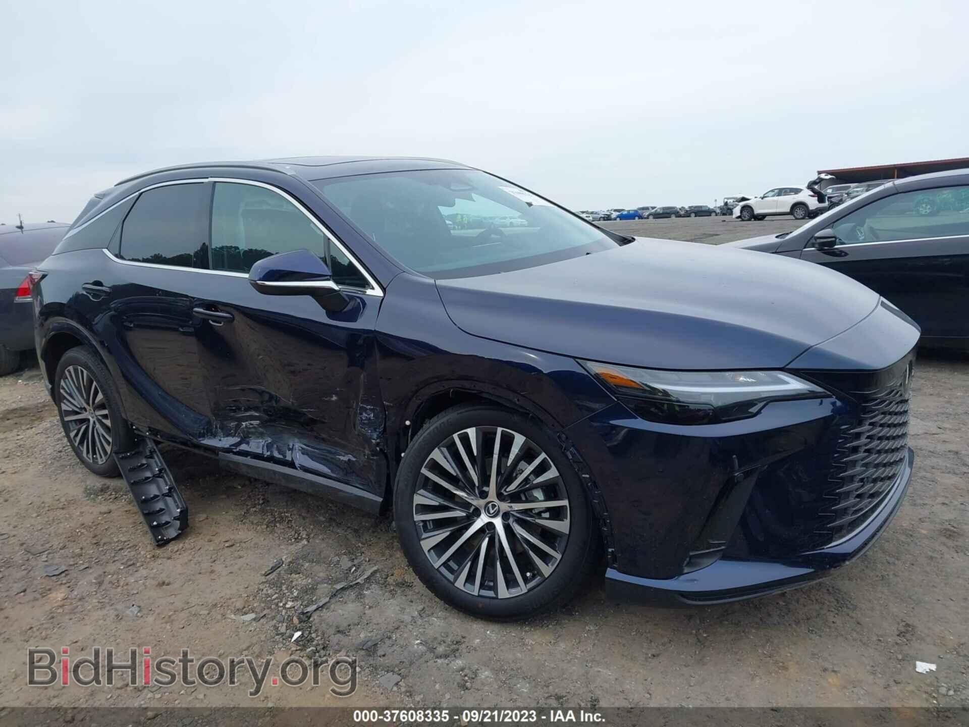 Photo 2T2BBMCA0PC018024 - LEXUS RX 2023