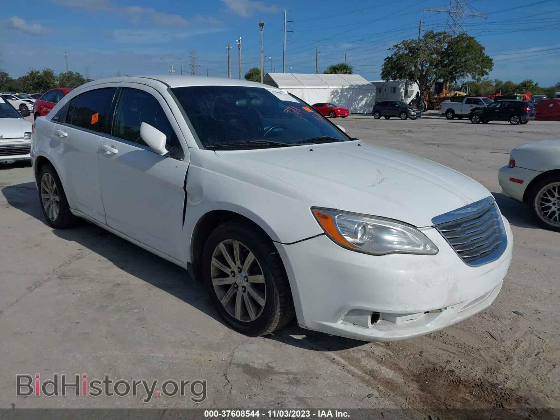 Photo 1C3CCBBG4DN731649 - CHRYSLER 200 2013