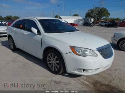 2013 Chrysler 200 Touring, белый — VIN 1C3CCBBG4DN731649, IAAI