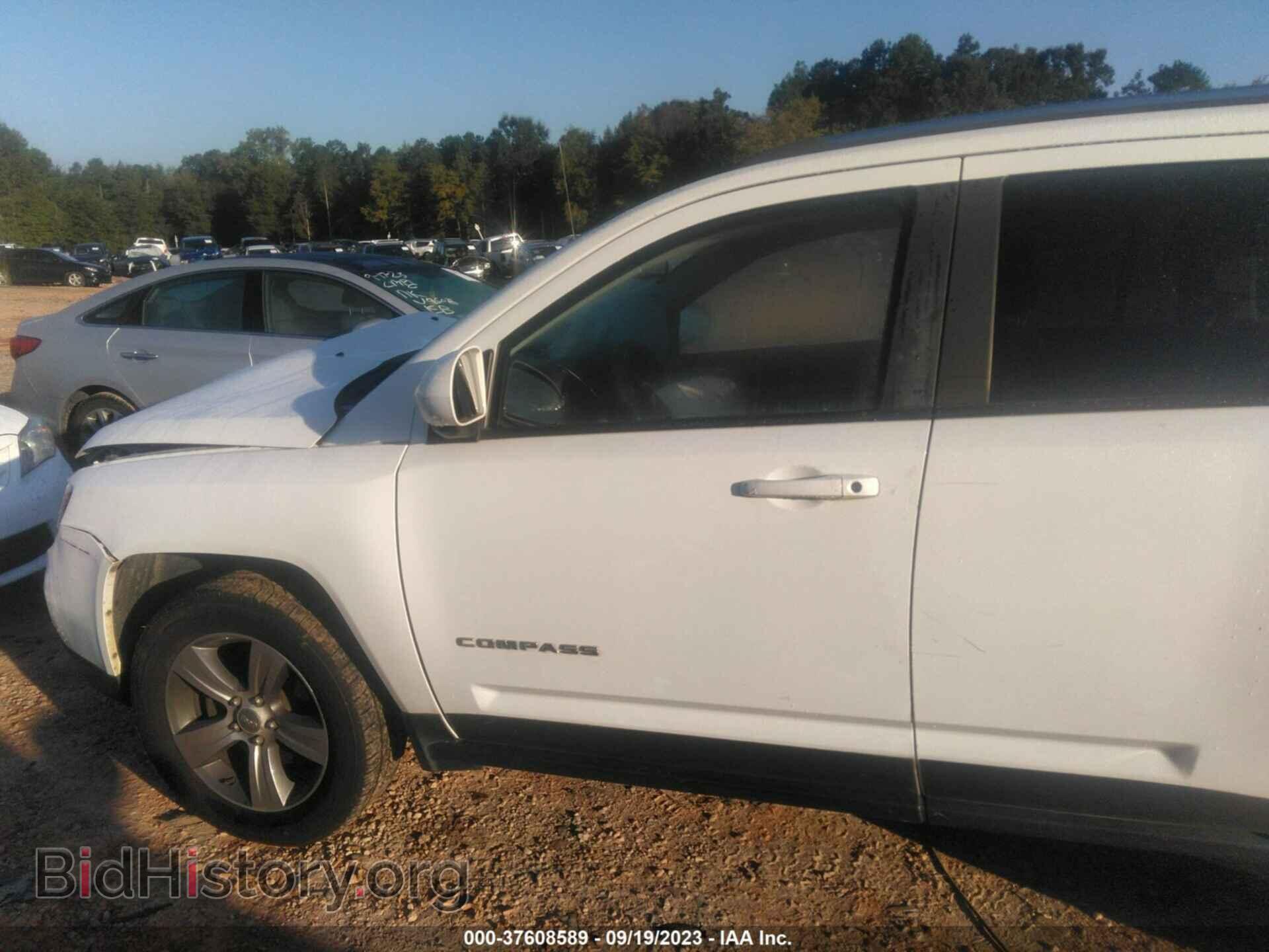 2016 JEEP COMPASS - VIN: 1C4NJDEB4GD655155 - Фото 14