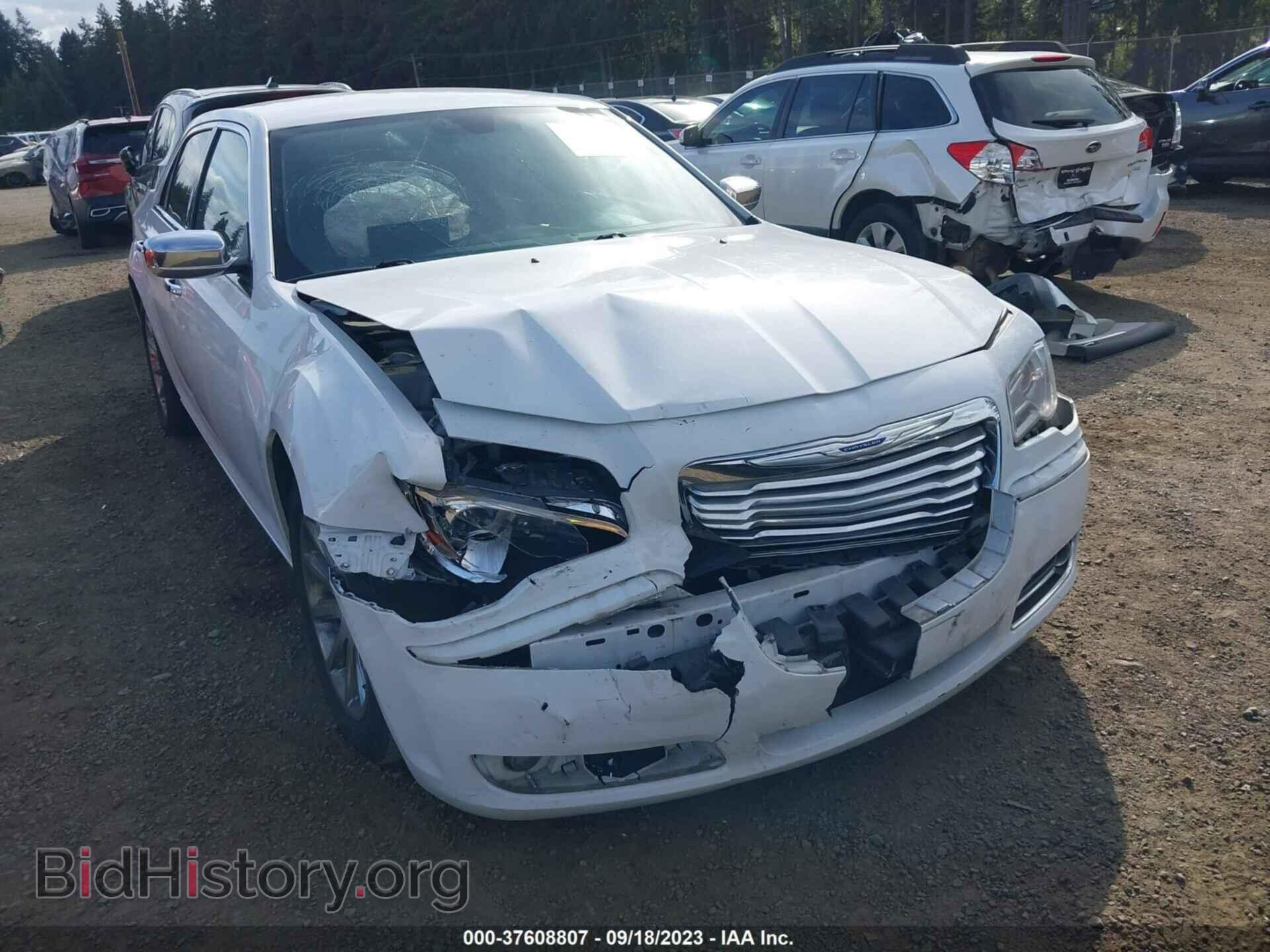 Фотография 2C3CCACG1CH288893 - CHRYSLER 300 2012