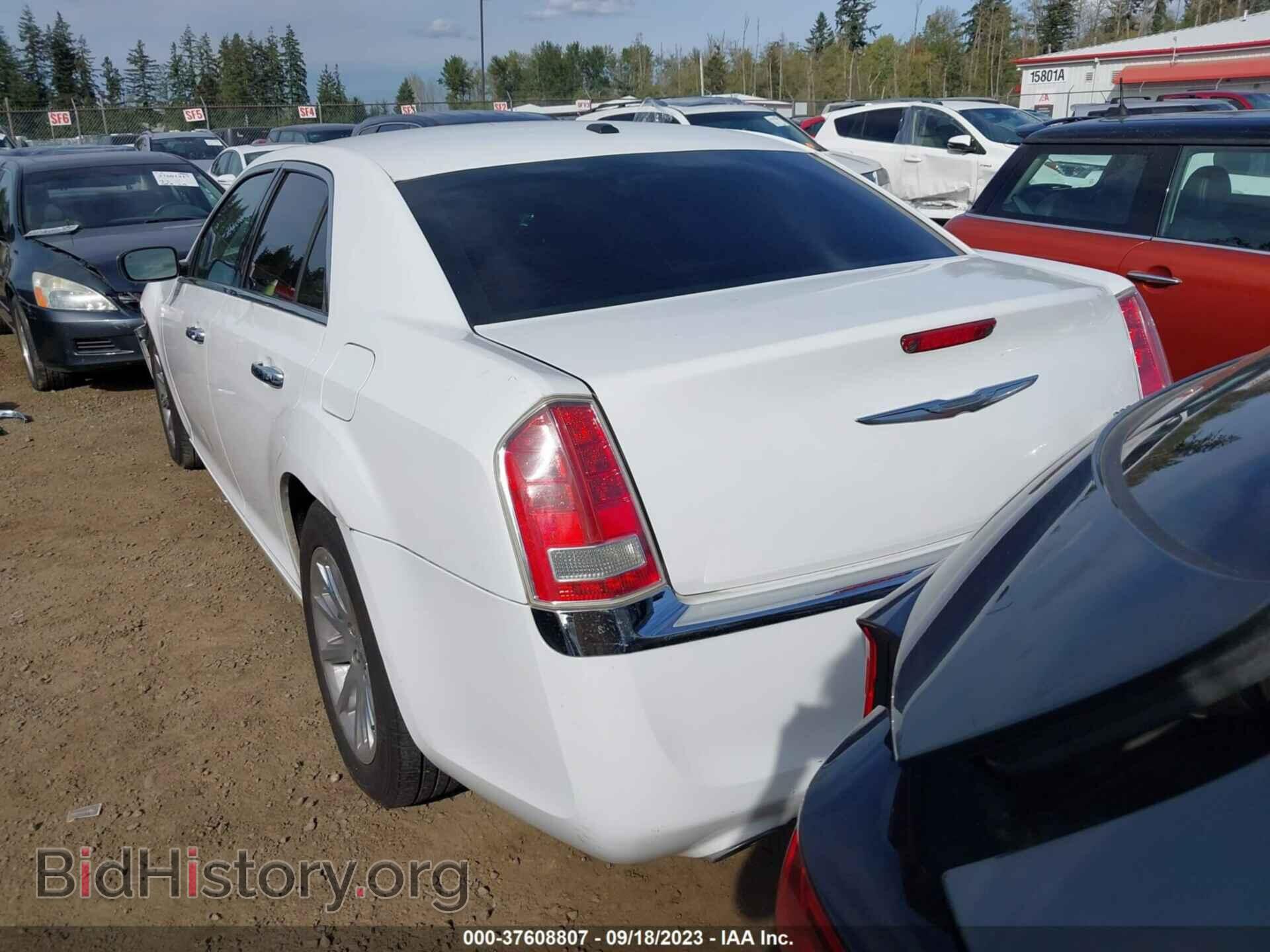 2012 CHRYSLER 300 - VIN: 2C3CCACG1CH288893 - Фото 3