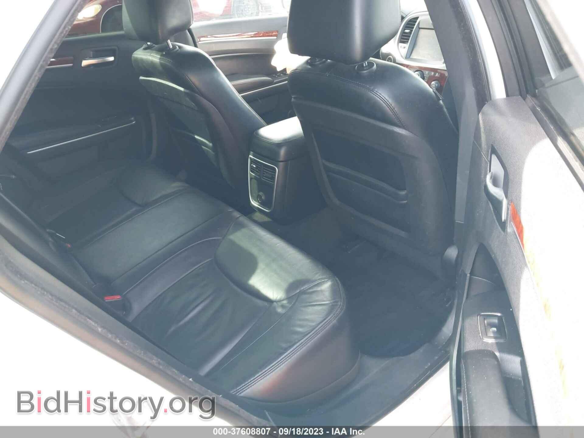 2012 CHRYSLER 300 - VIN: 2C3CCACG1CH288893 - Фото 8