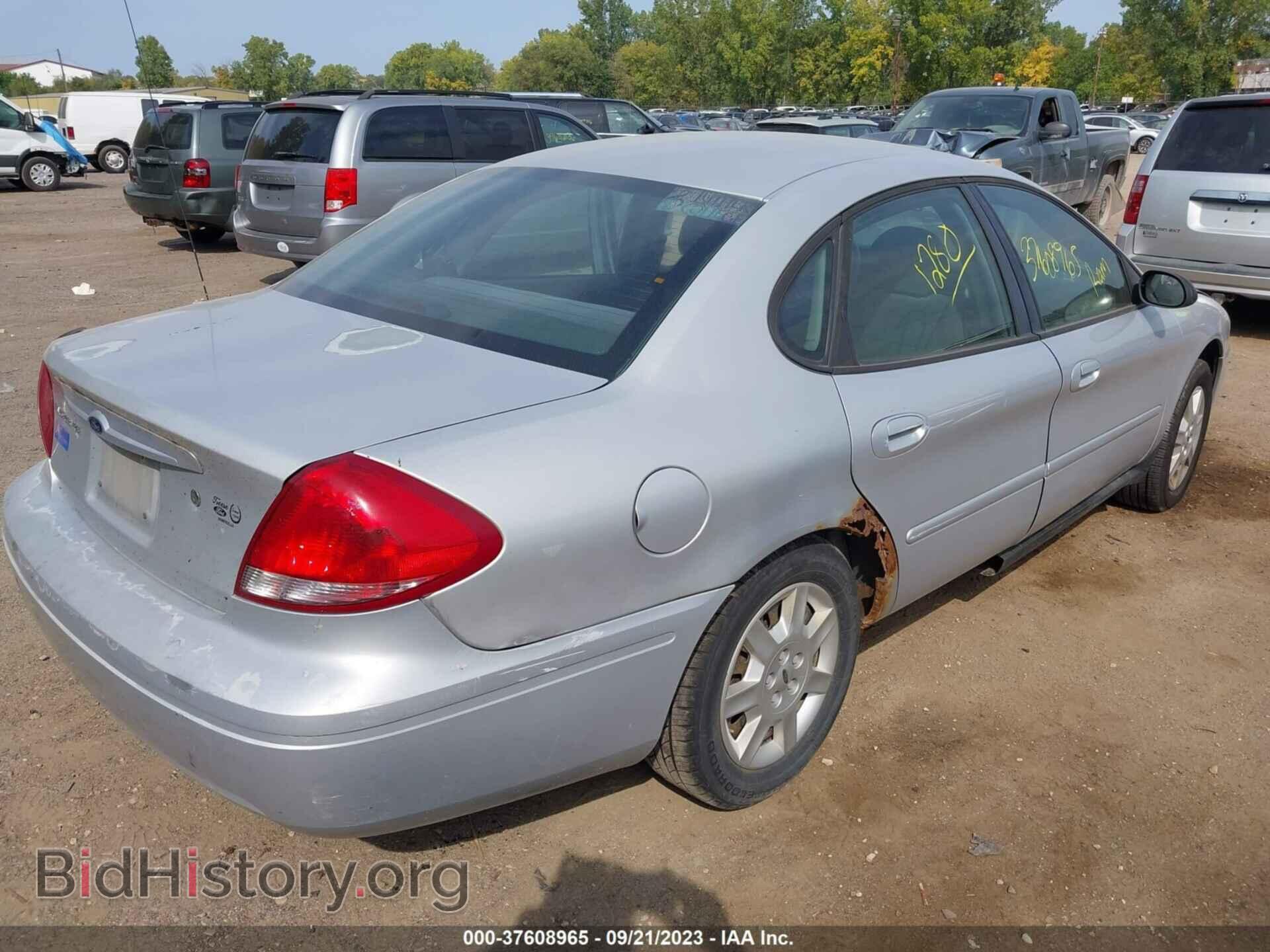 2007 FORD TAURUS - VIN: 1FAFP53U77A170190 - Фото 4