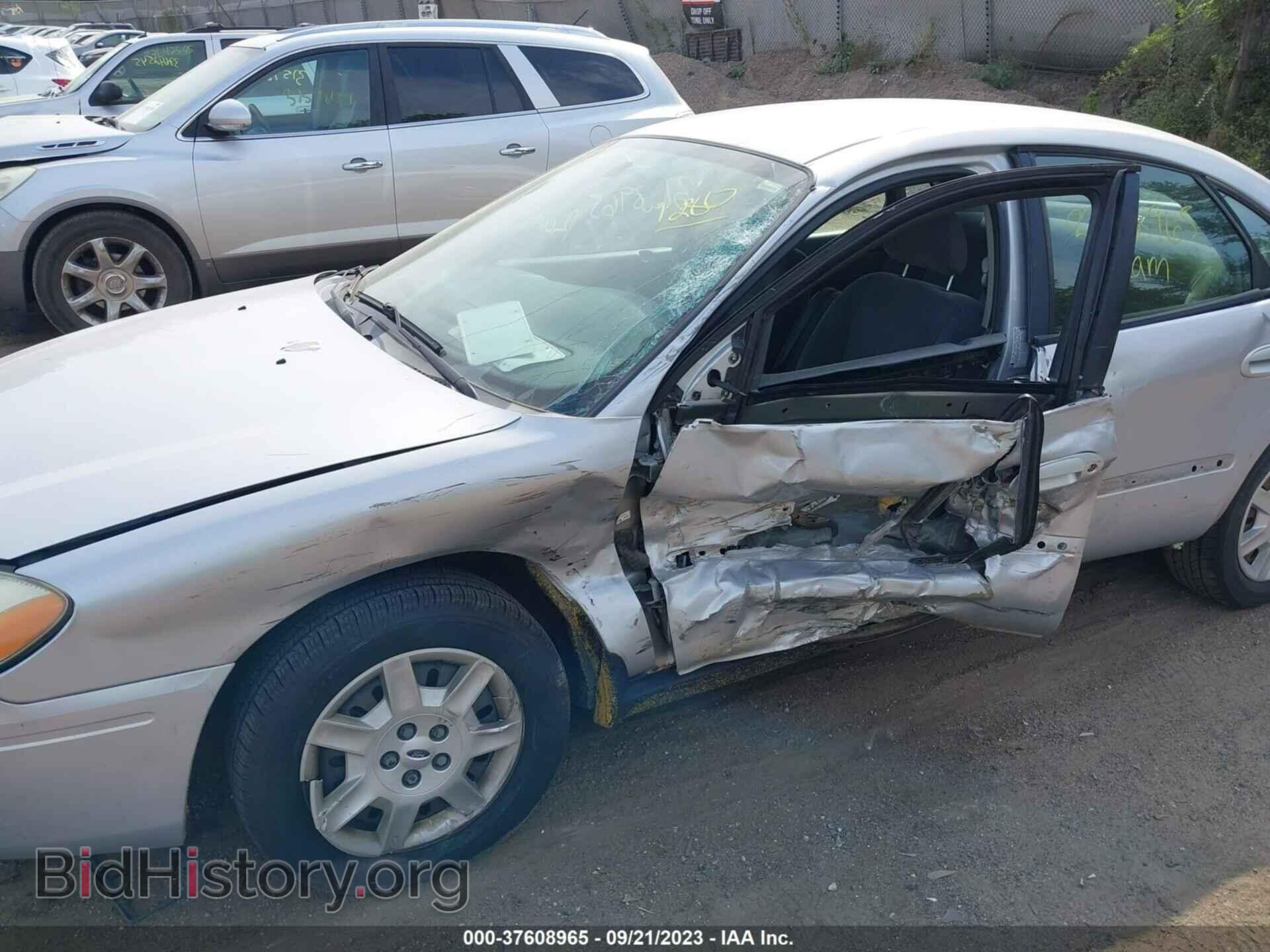 2007 FORD TAURUS - VIN: 1FAFP53U77A170190 - Фото 6