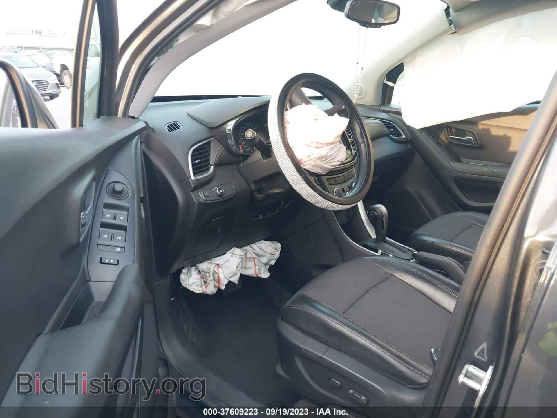 2017 CHEVROLET TRAX - VIN: 3GNCJLSB8HL256824 - Фото 5