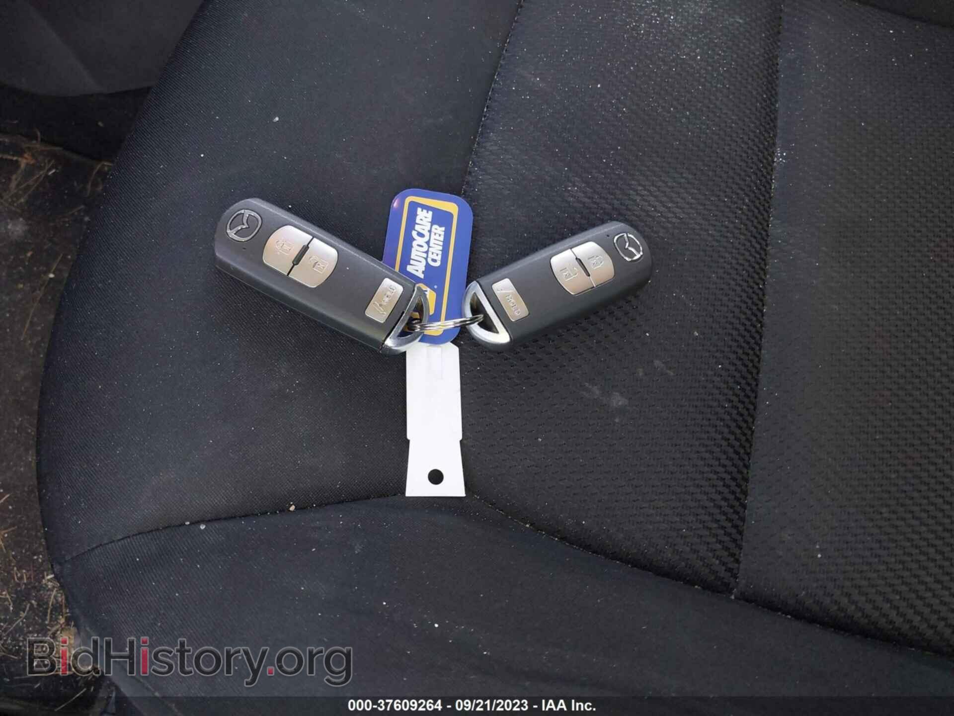2018 MAZDA CX-5 - VIN: JM3KFBBM6J0327983 - Фото 11