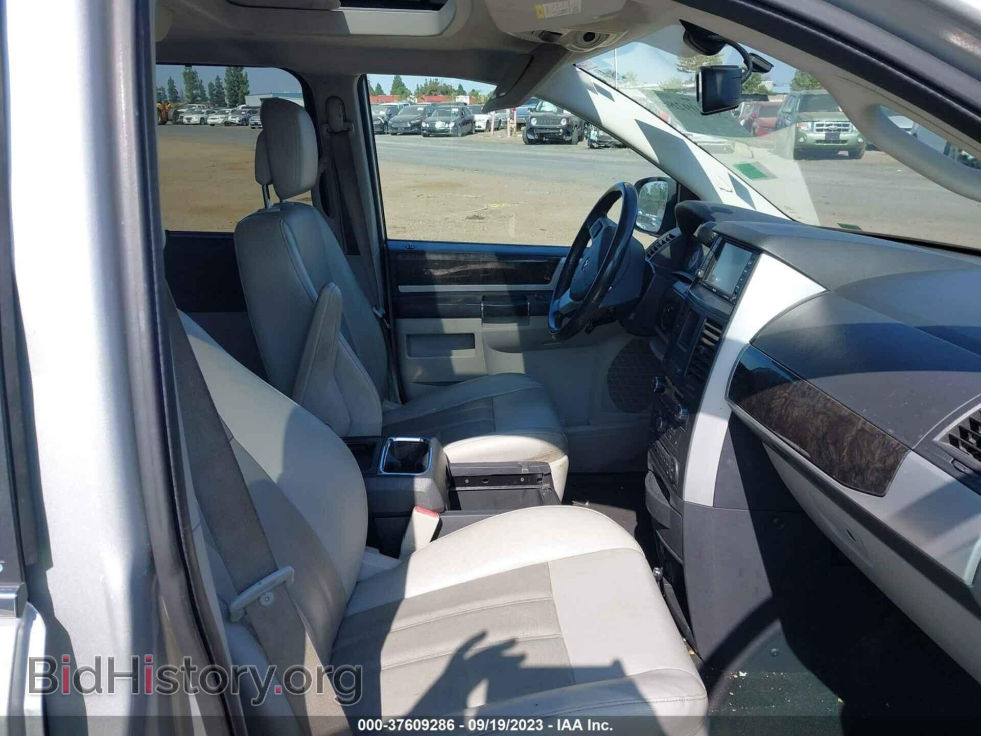 2010 DODGE GRAND CARAVAN - VIN: 2D4RN5DX5AR429223 - Фото 5