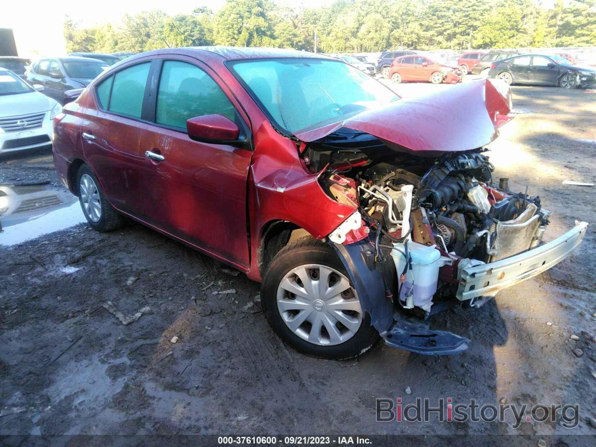 Photo 3N1CN7AP1KL877432 - NISSAN VERSA SEDAN 2019