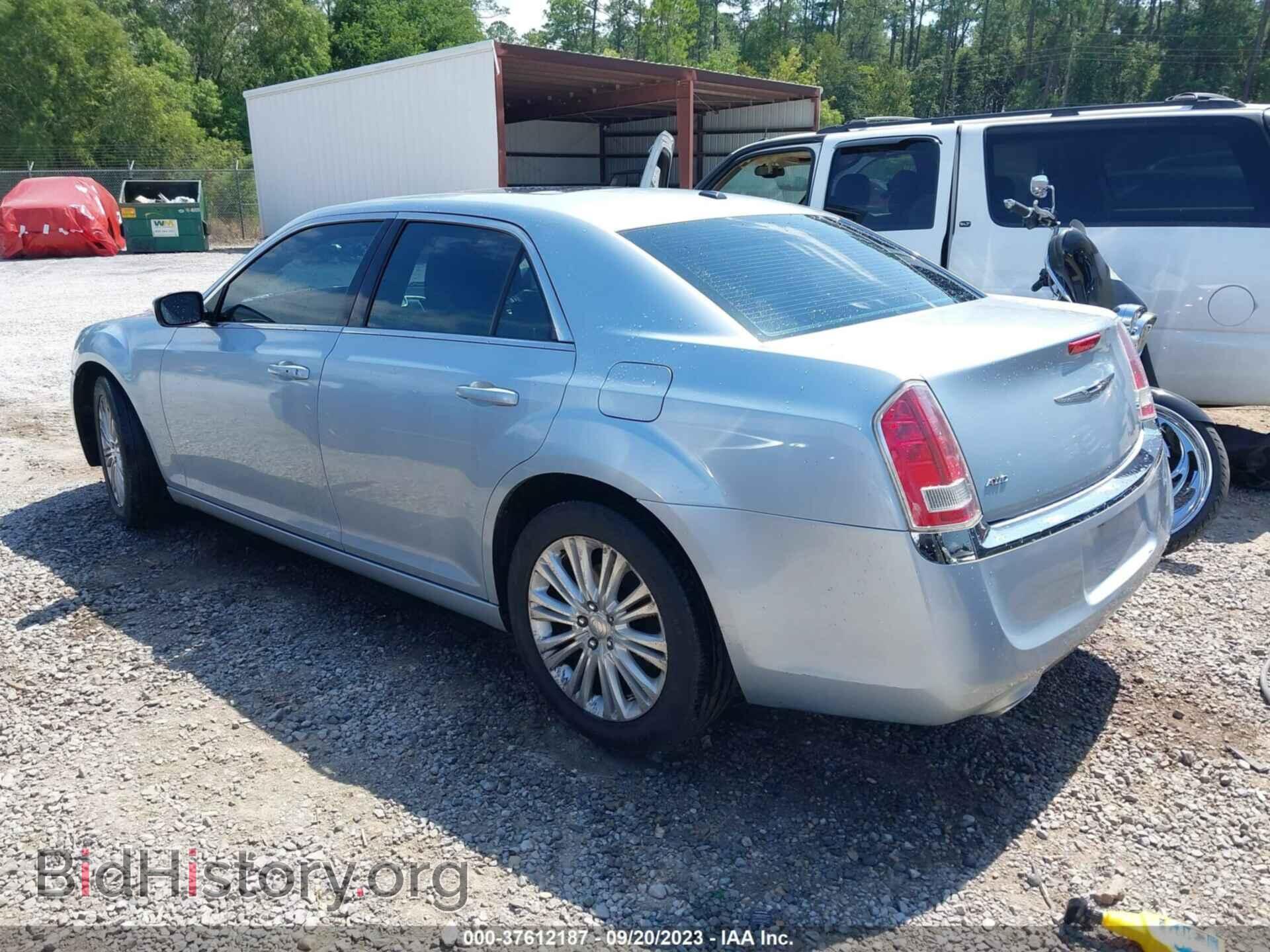 2013 CHRYSLER 300 - VIN: 2C3CCARG1DH589902 - Фото 3